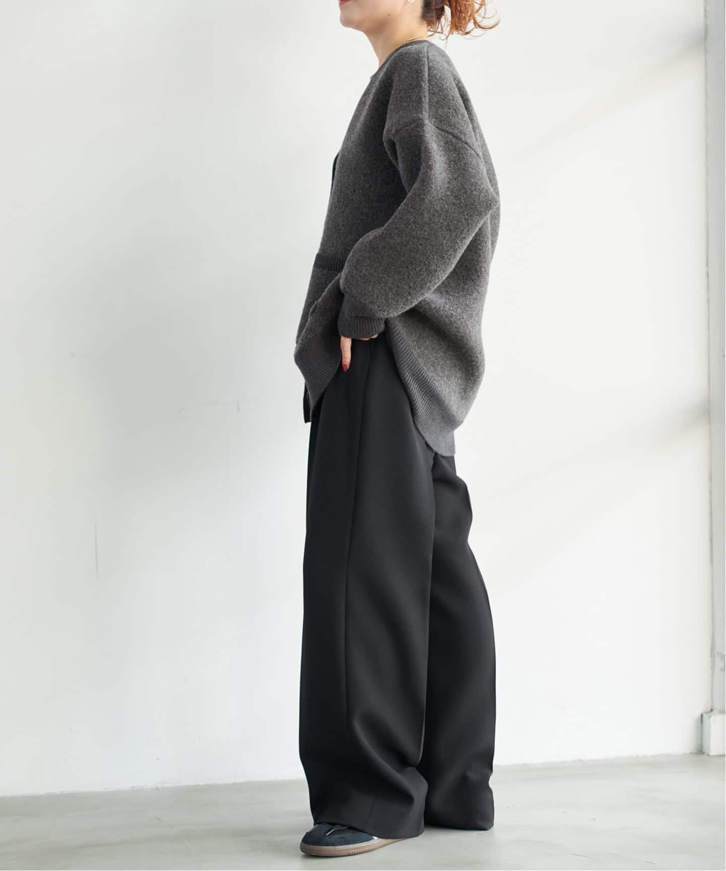 スピックアンドスパン ブークレダブルフェイスカーディガン グレー　オーバーサイズ スピックアンドスパン ブークレダブルフェイスカーディガン グレー