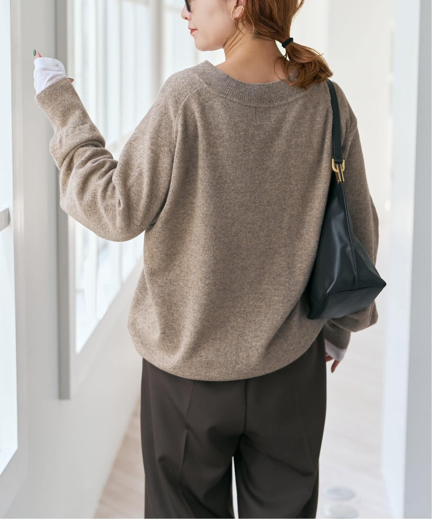 WEB限定カラー有り》カシミヤ混Vネックプルオーバー（ニット／セーター