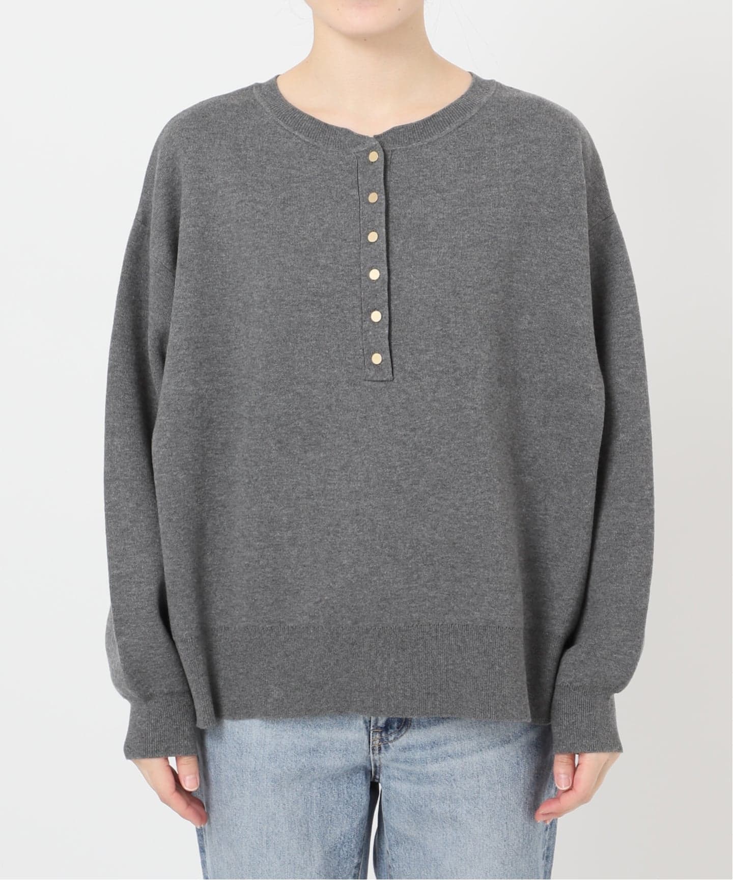 WEB限定》メタルボタンヘンリーネックニット（ニット／セーター