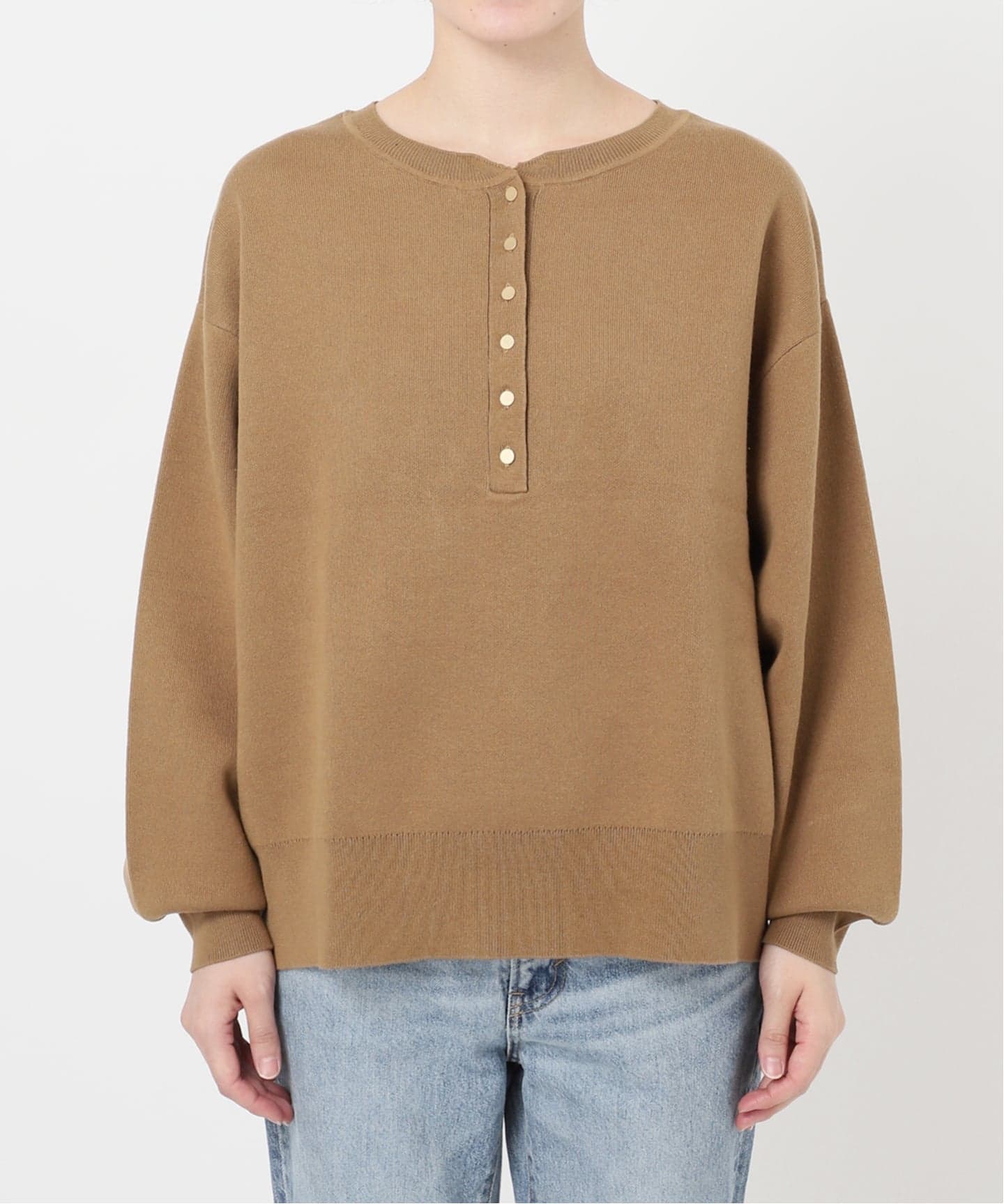 WEB限定カラー有り / 追加3予約》メタルボタンヘンリーネックニット