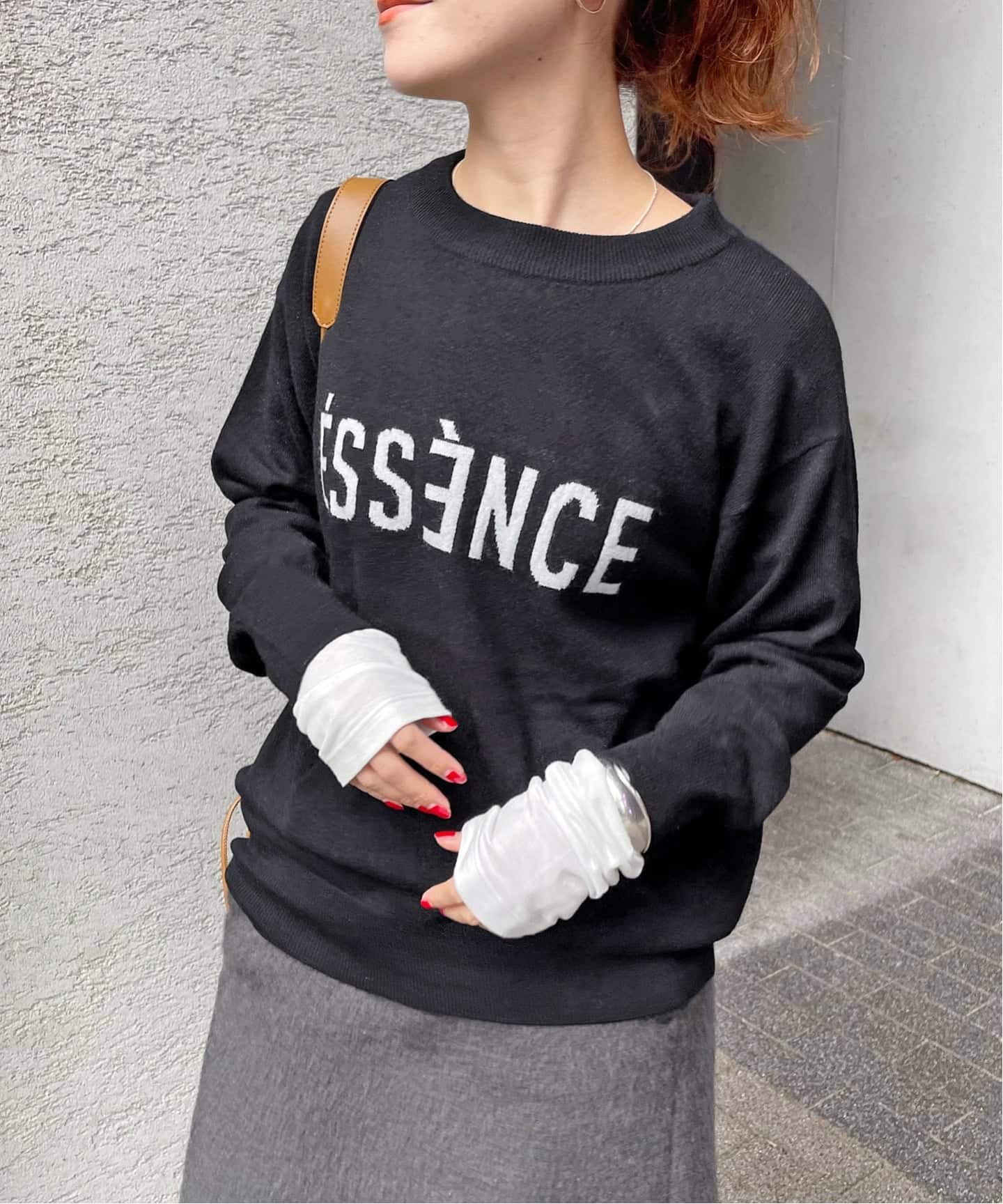 WEB限定 / 追加》ESSENCEロゴニット（ニット／セーター）｜Spick and