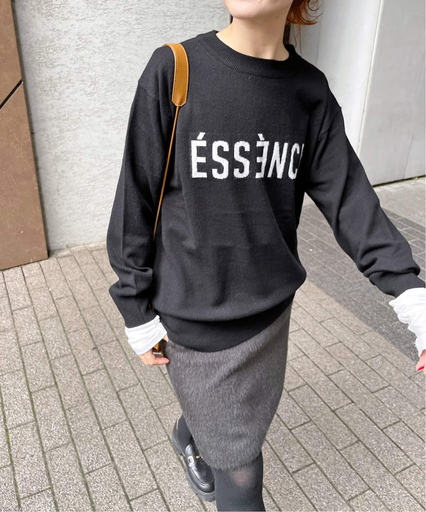 WEB限定 / 追加2》ESSENCEロゴニット（ニット／セーター）｜Spick and