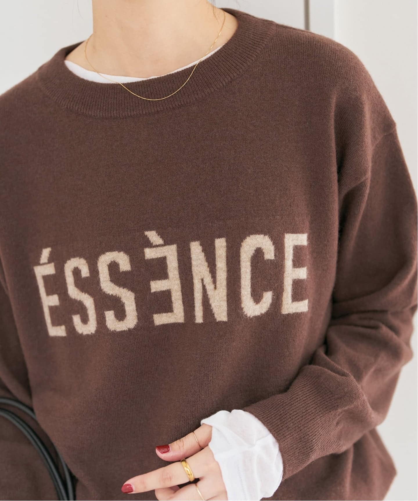 WEB限定 / 追加2予約》ESSENCEロゴニット（ニット／セーター）｜Spick