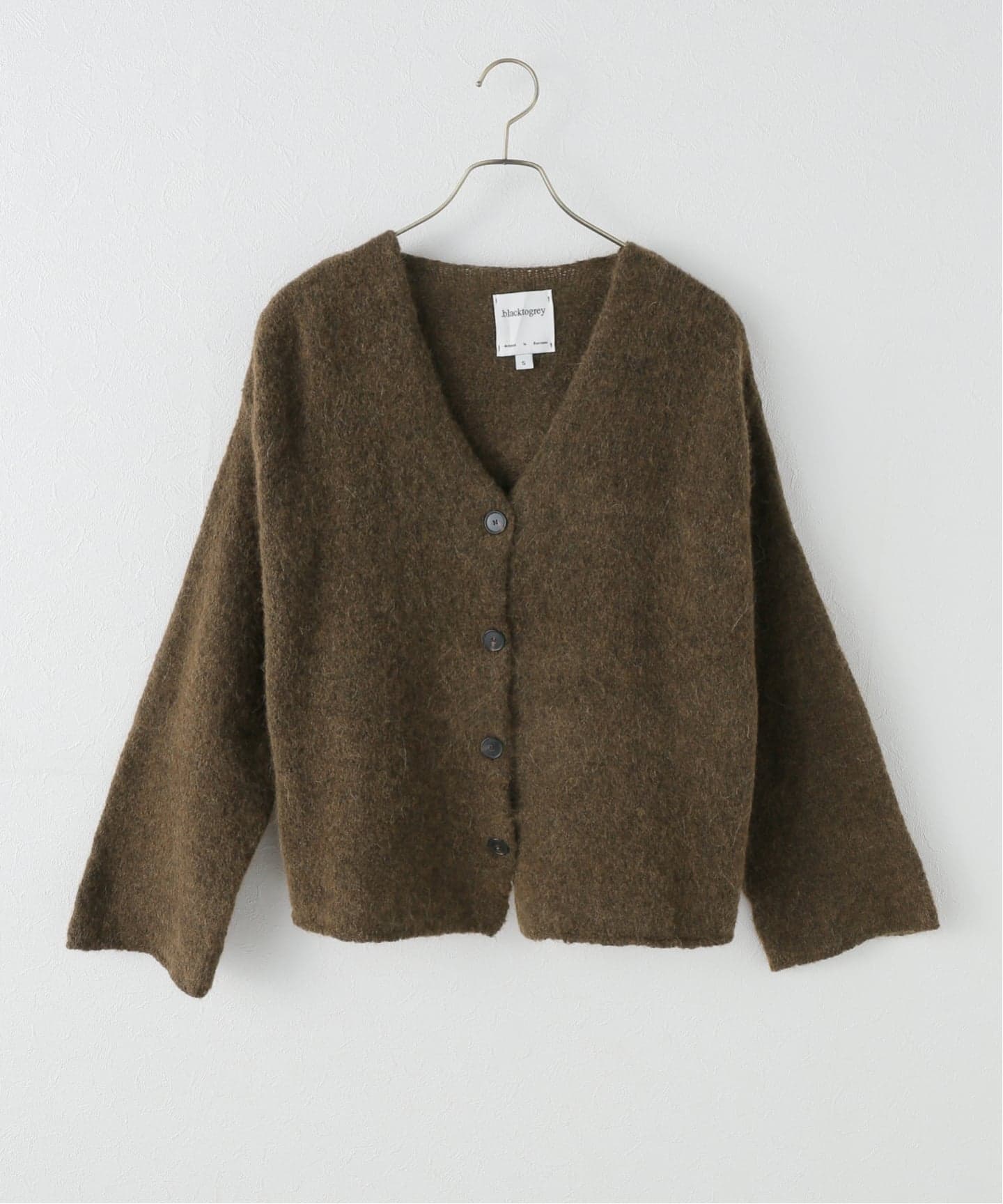 blacktogrey / ブラックトゥーグレー V-neck Knitted Cardigan