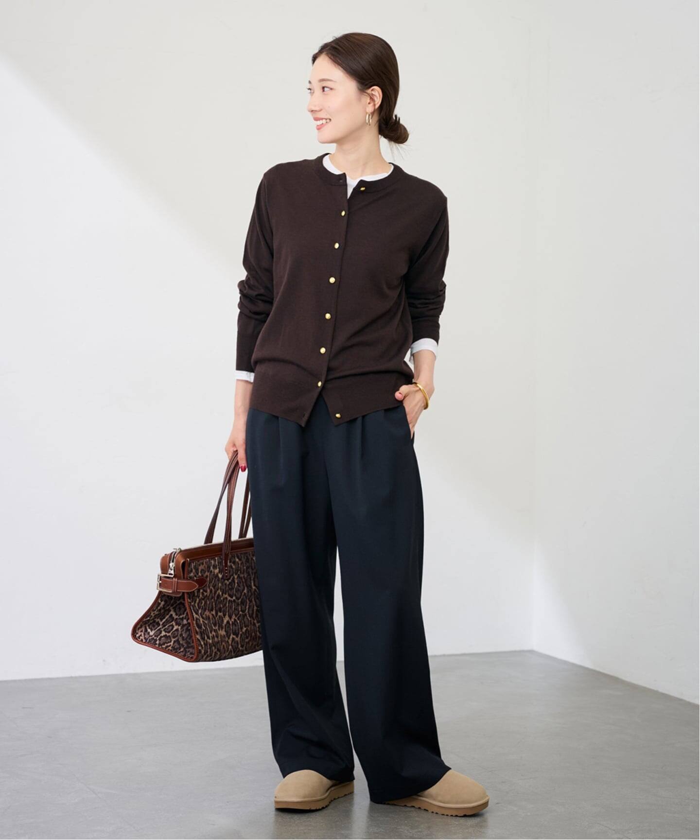 【新品】FRAMeWORK イタリアヤーン basic Vネックカーディガン ≪WEB限定 / 追加≫イタリアヤーン basic Vネックカーディガン