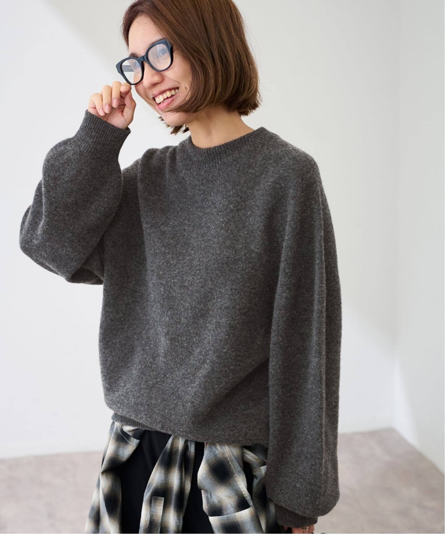 クルーネック ミドルゲージプルオーバー（ニット／セーター