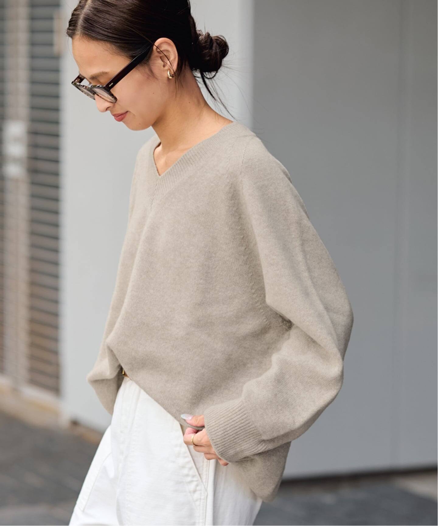 ラグランスリーブVネックプルオーバー セール】ラグランスリーブ Vネックプルオーバー（ニット/セーター