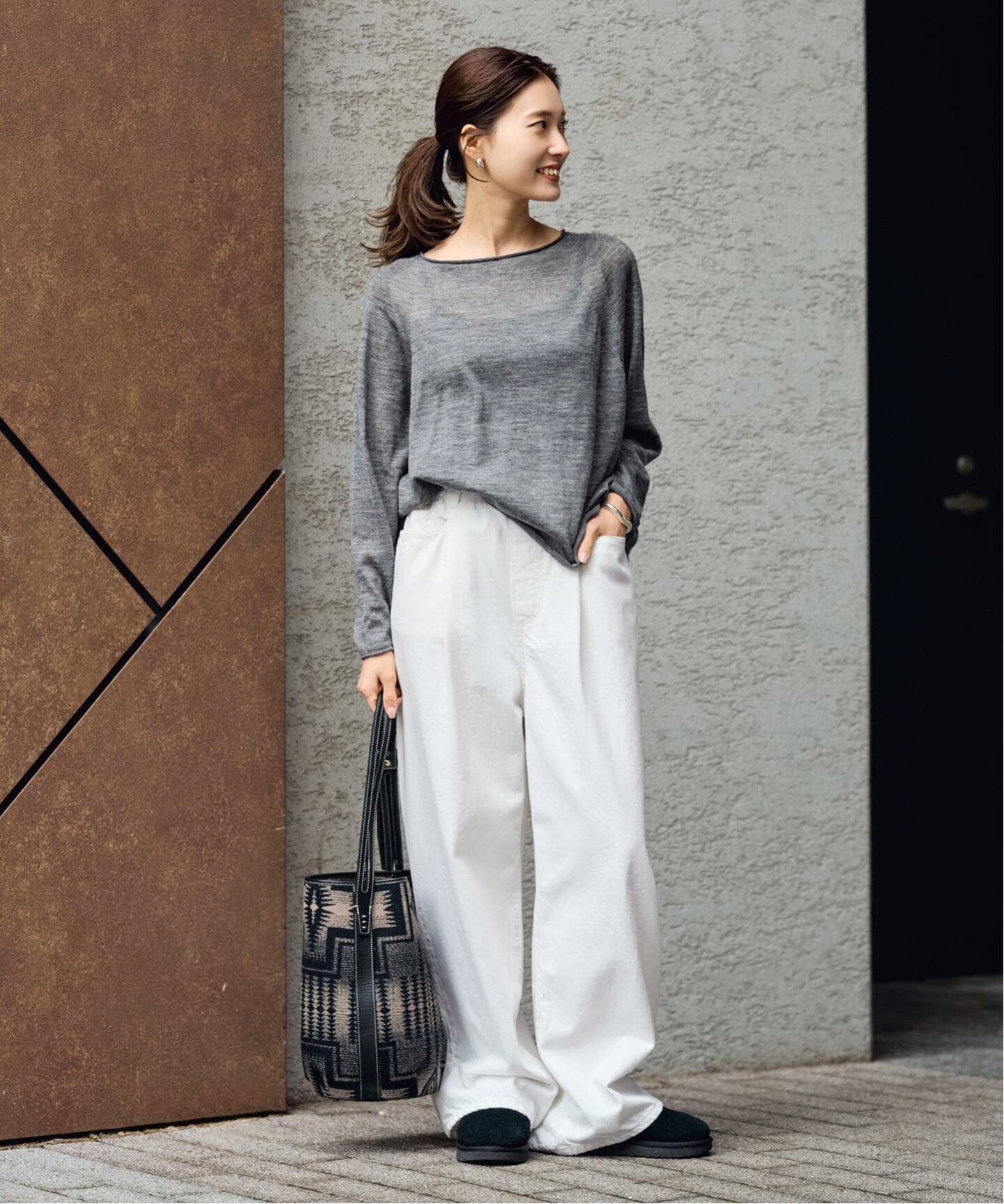 MACHATTミックスショルダーニット2025AW JULES CASHMERE DRAPED PULLOVER in MEDIUM HEATHER GREY | ALICE + OLIVIA