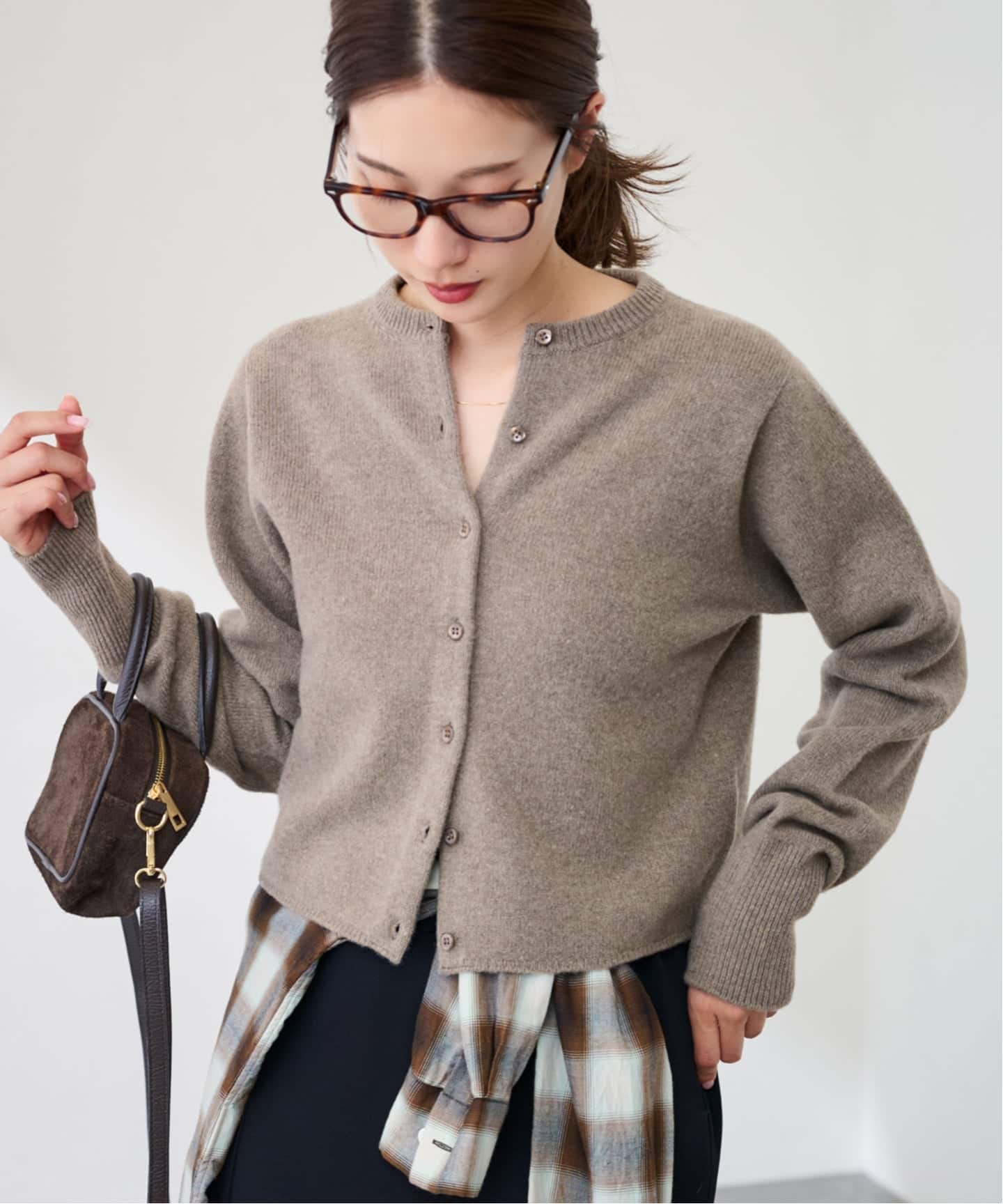 ≪予約≫圧縮ウールクルーネックカーディガン（カーディガン