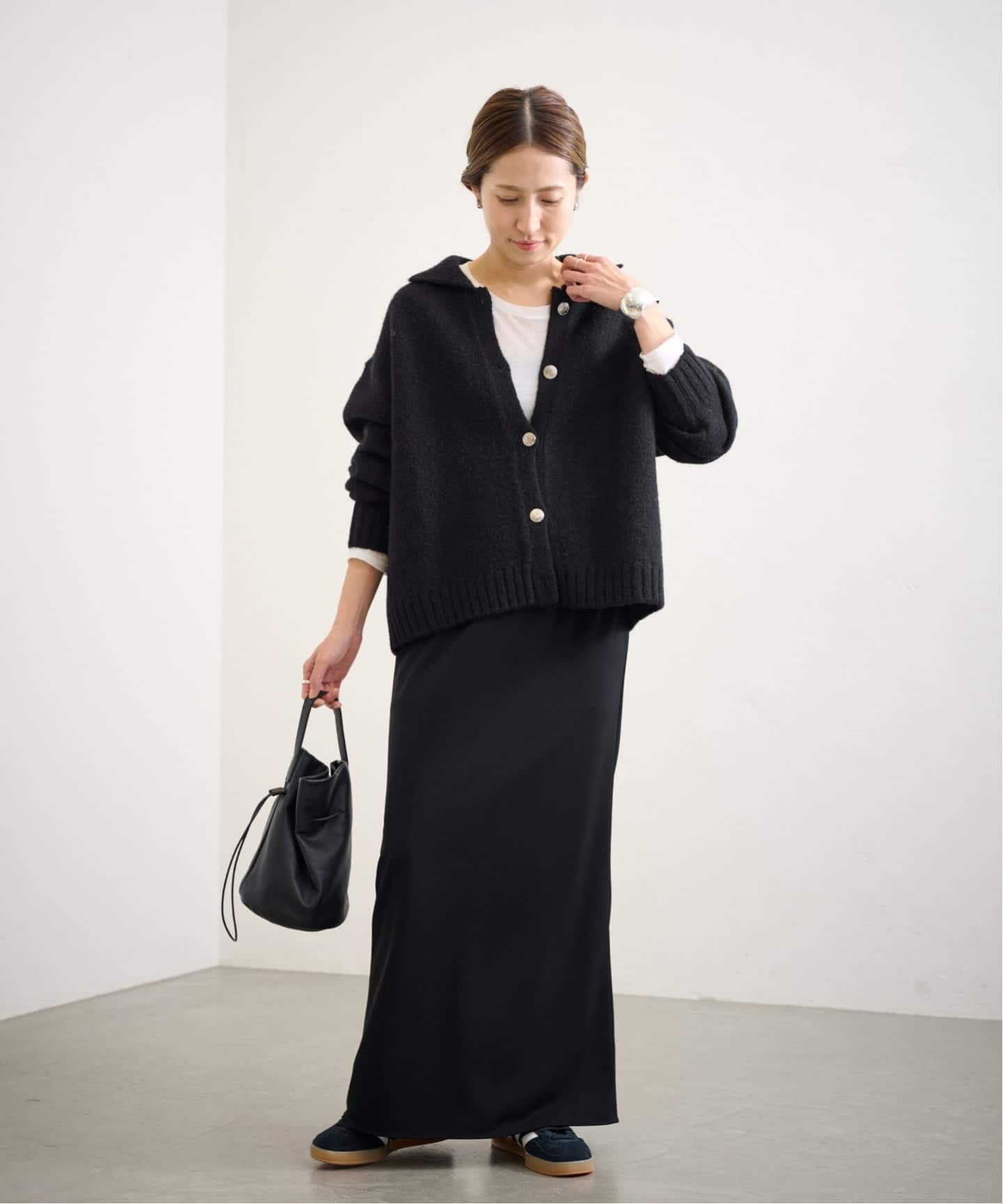 【新品未使用】FRAMeWORK メタルボタン衿付きカーディガン FRAMeWORK（フレームワーク） カーディガン 「追加」メタルボタン衿