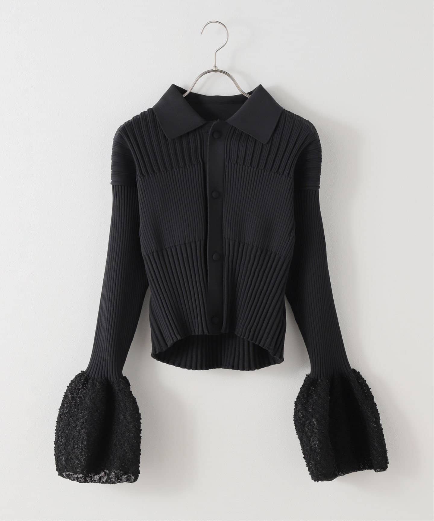 CFCL ニットトップス　BLACK CFCL FLUTED ORNAMENT CROPPED SHIRT CARDI（ニット／セーター