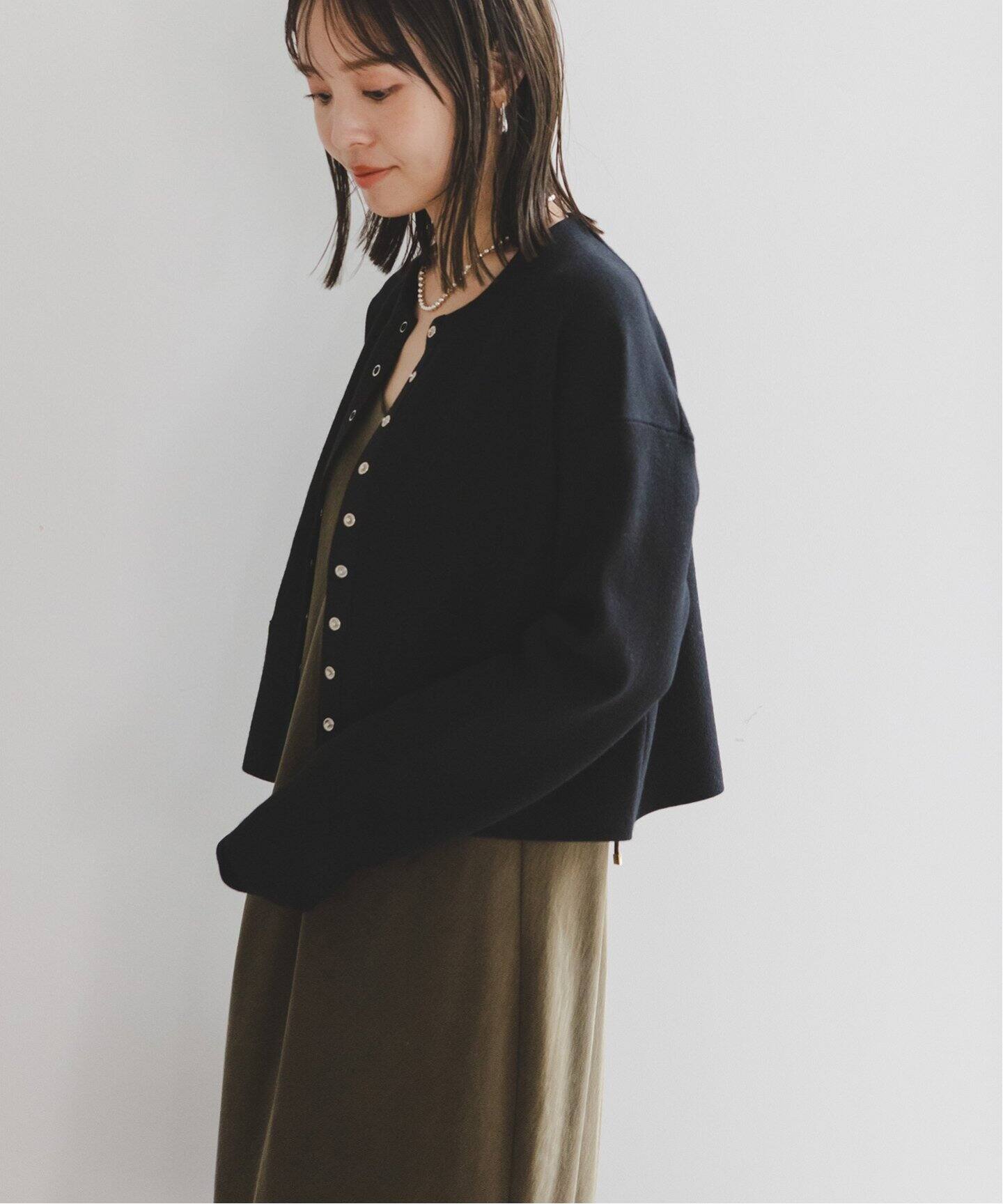 スムース編みスナップショートカーディガン（カーディガン）｜NOBLE  