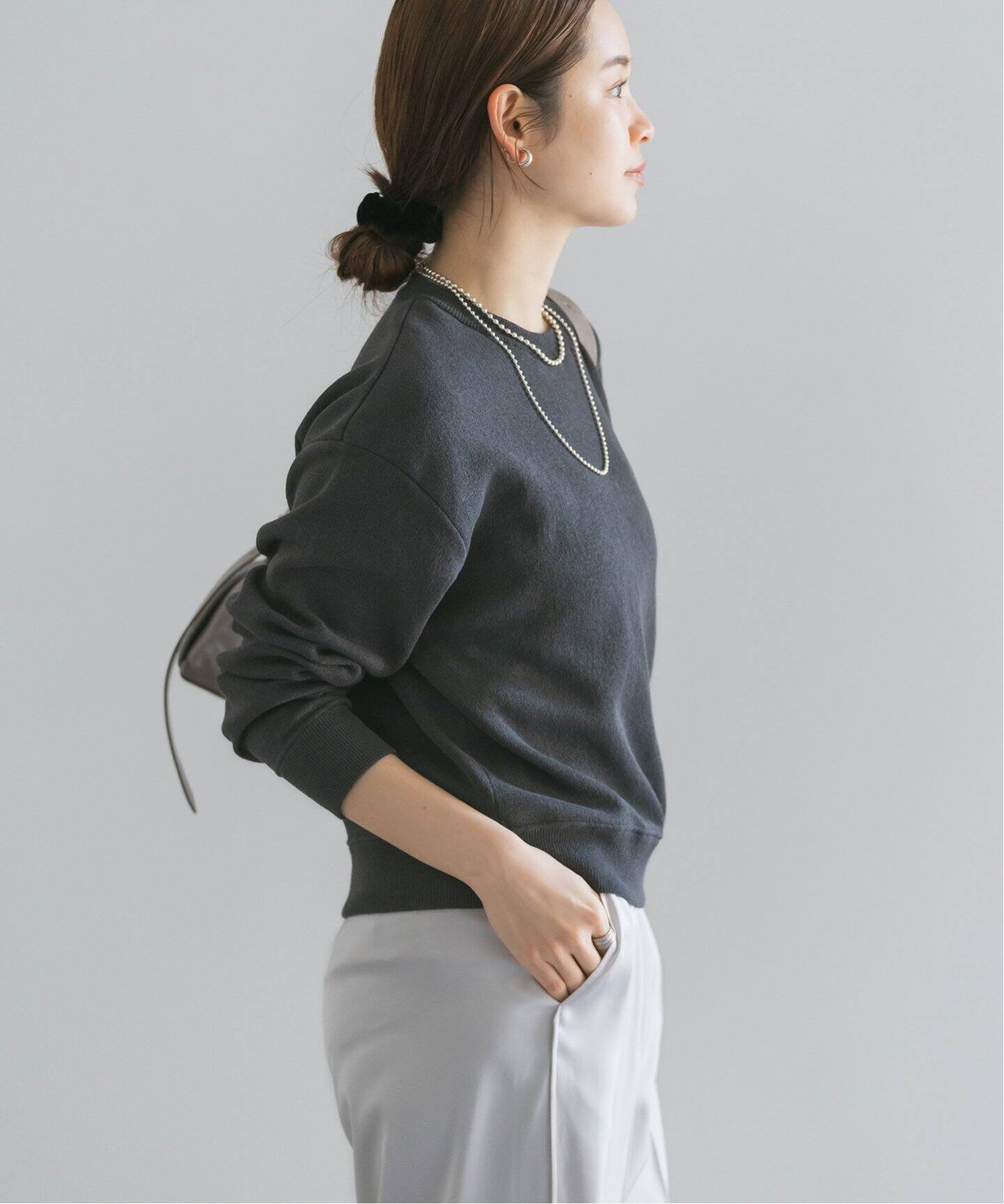 【美品】NOBLEペーパーヤーンプルオーバー(グレー) ノーブル NOBLE ペーパーヤーンカノコ BACK Vプルオーバー