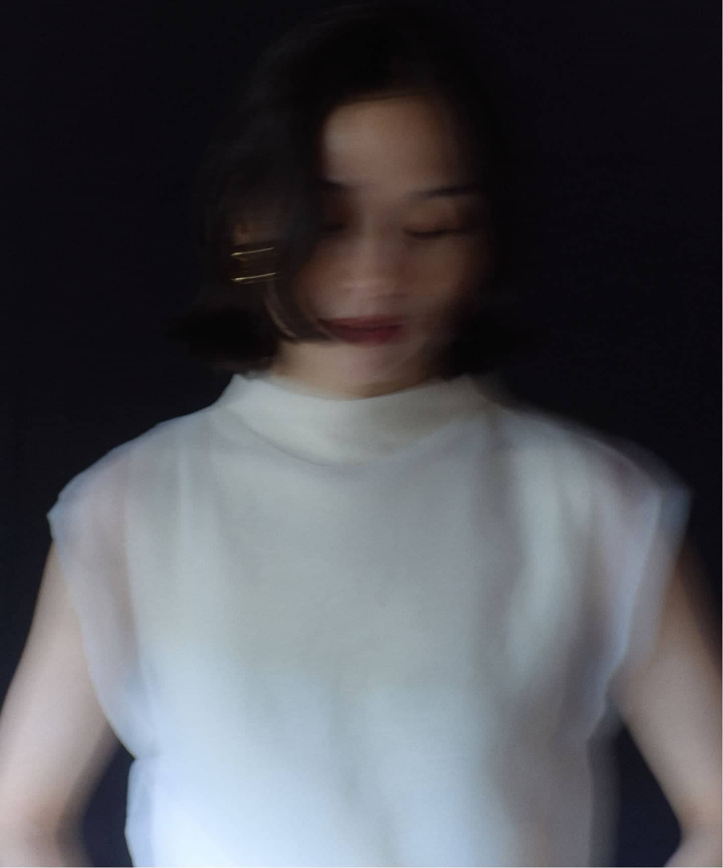 Noble ELENI エルニ 2025AW レイヤードスリーブレスニット Noble ELENI エルニ 2025AW レイヤードスリーブレスニット