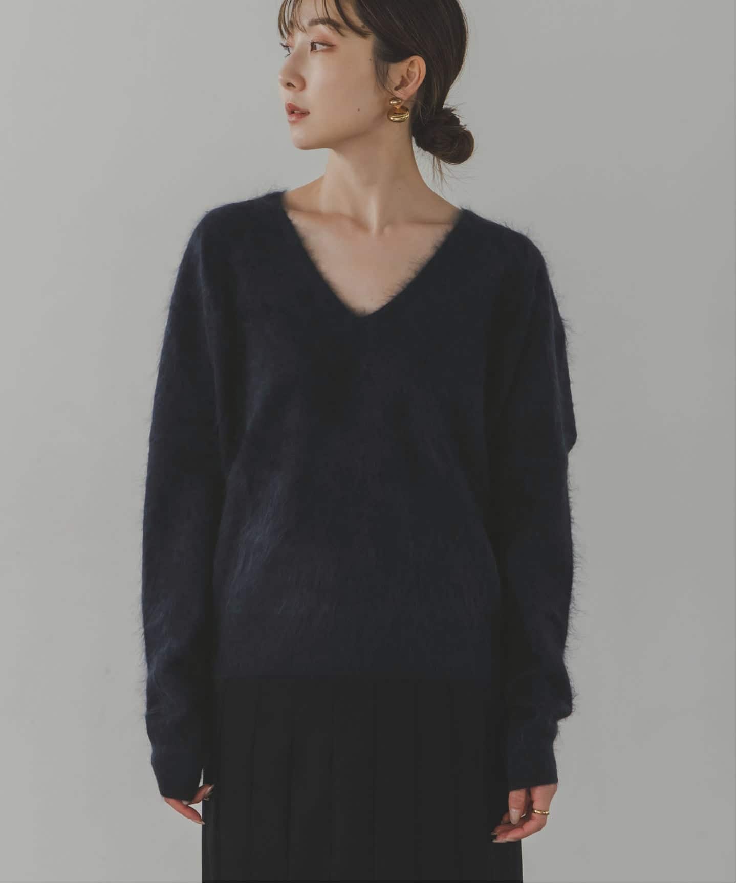 【新品未使用】ELENI NOBLE エルニ ファーカシミヤVネックニット ELENI/エルニ ファーカシミヤVネックニット（ニット／セーター