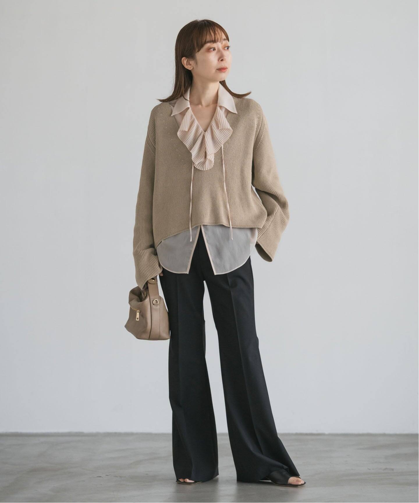 ハイツイストコットン片畦Vネックニット（ニット／セーター）｜NOBLE