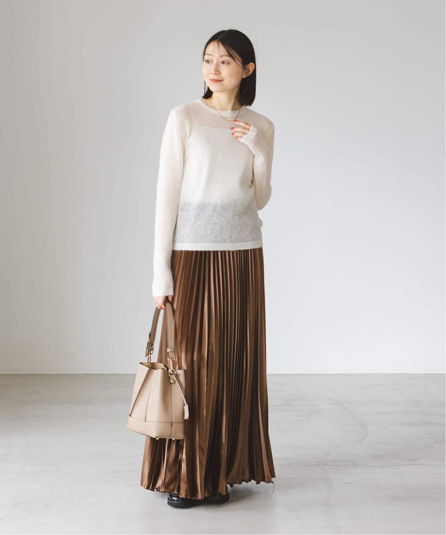 【最終値下げ！】【新品】アルパカ ウール ロングジレ ベージュ アイボリー L ゴーシュ - アルパカウールクルーネックニット〈アイボリー