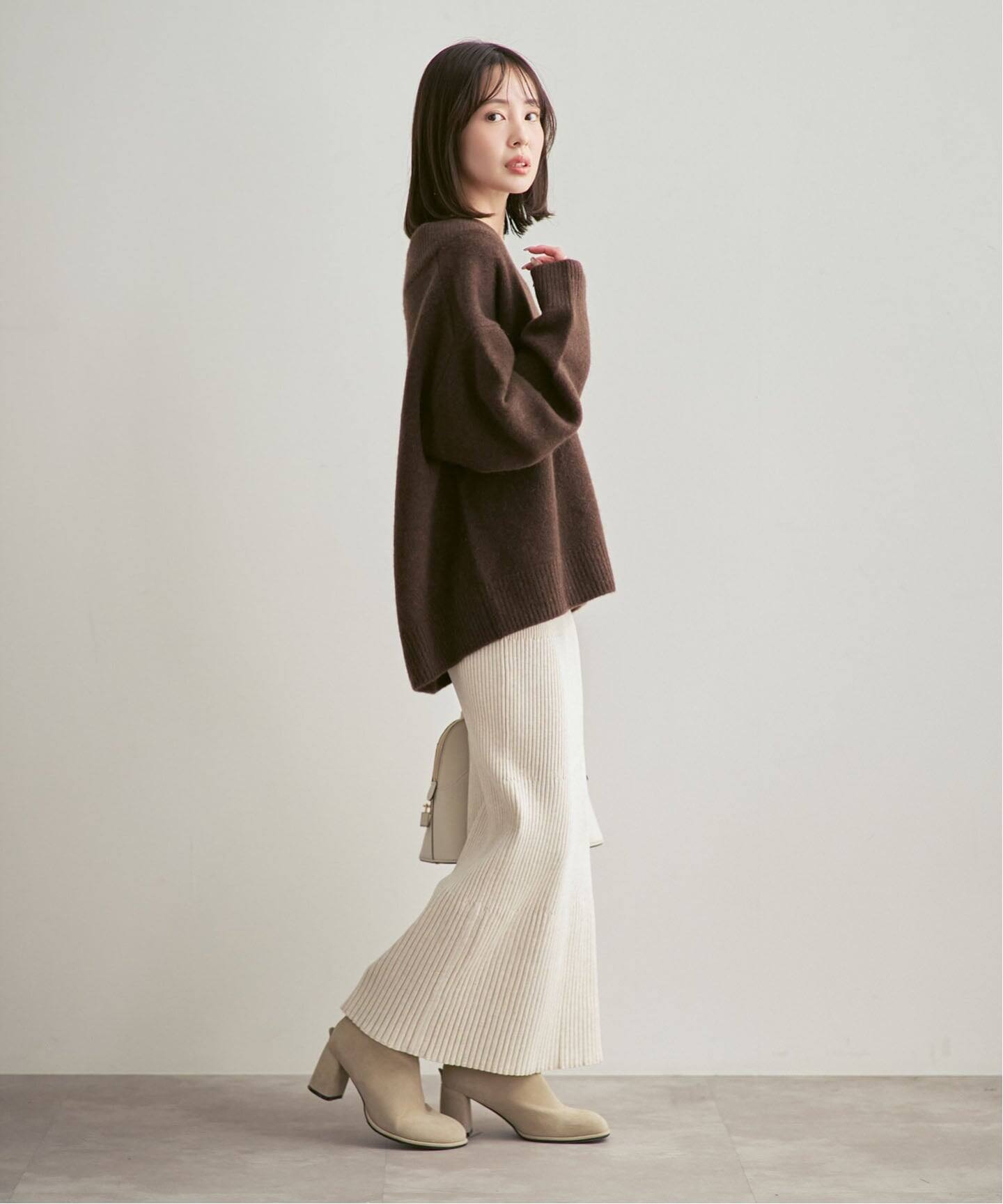 追加》YAKワイドVネックニット（ニット／セーター）｜NOBLE（ノーブル