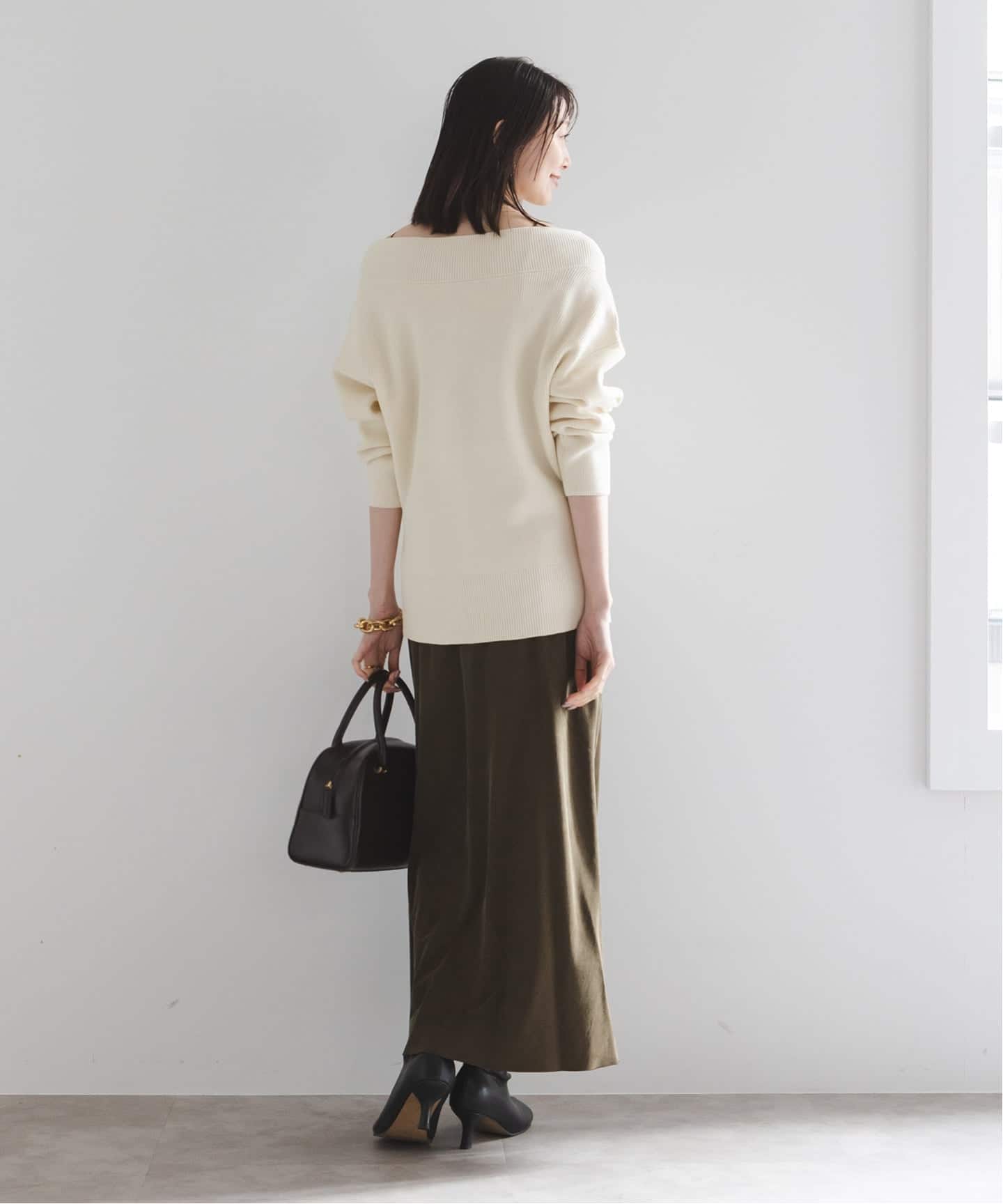 WEB限定追加予約》フロントジップボートネックニット（ニット