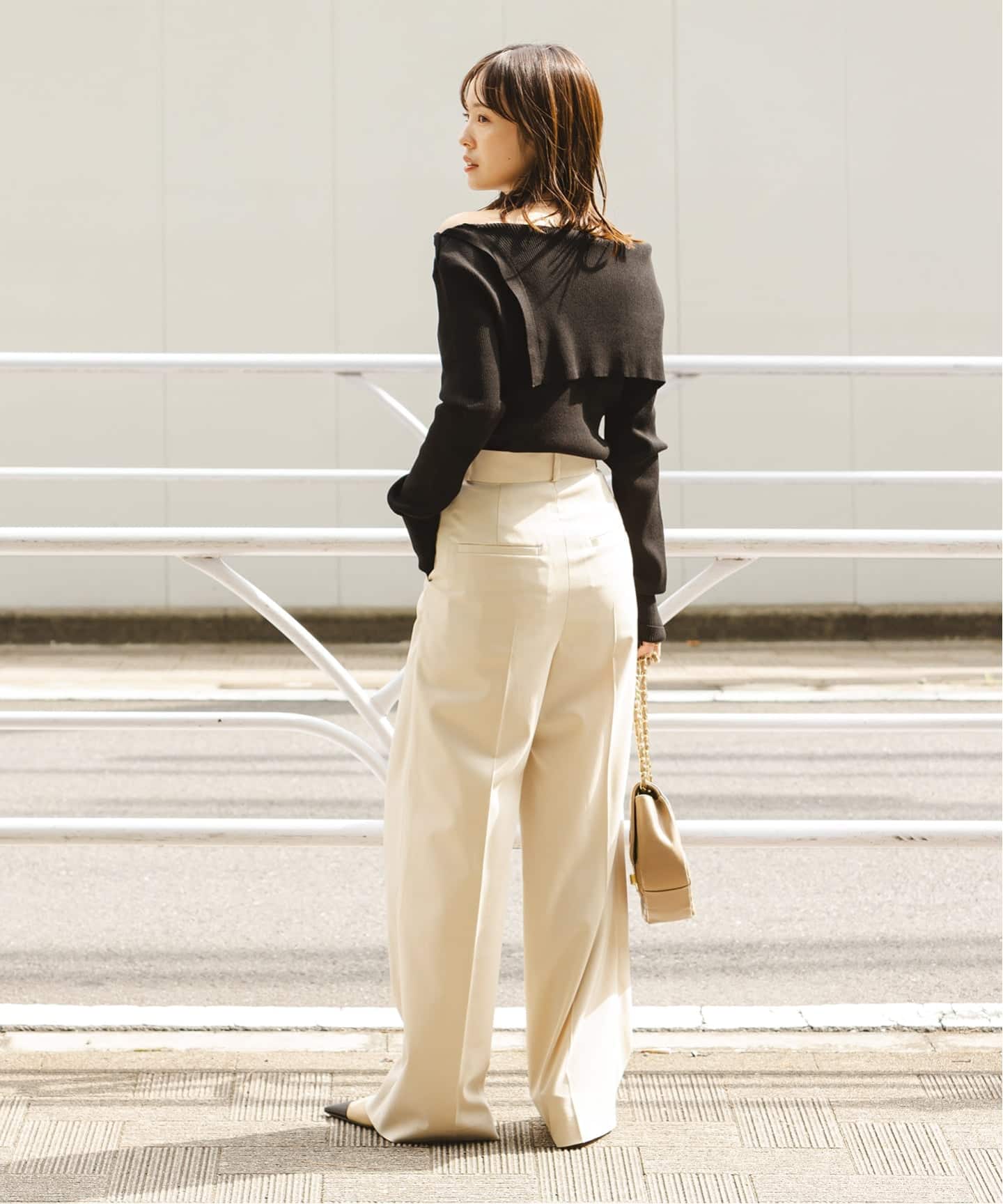 WEB限定追加予約》ショルダーボタンタイトリブニット（ニット