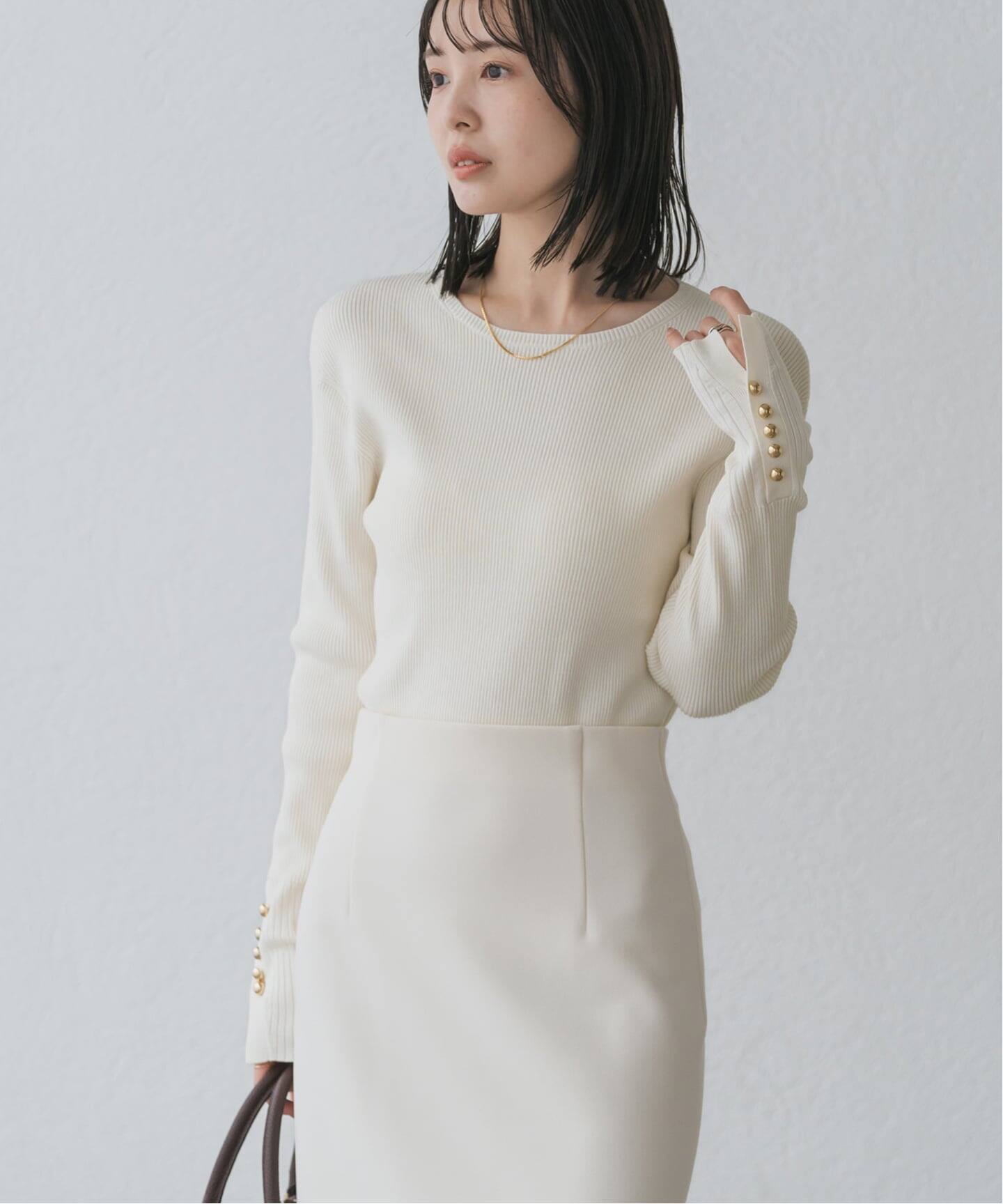 WEB限定追加》ボタンディテールタイトリブニット（ニット／セーター