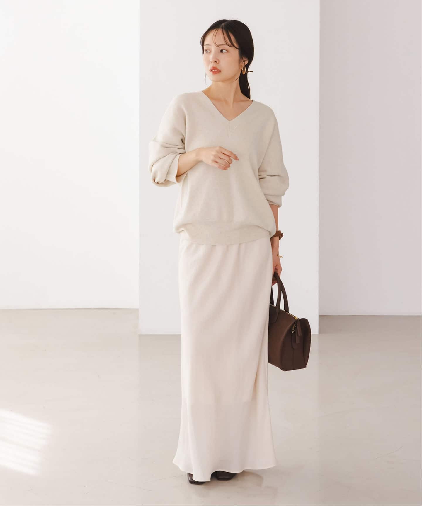 【新品・タグ付き】NobleのカシミヤMIXスムースVプルオーバー カシミヤMIX スムースVプルオーバー（ニット／セーター）｜NOBLE