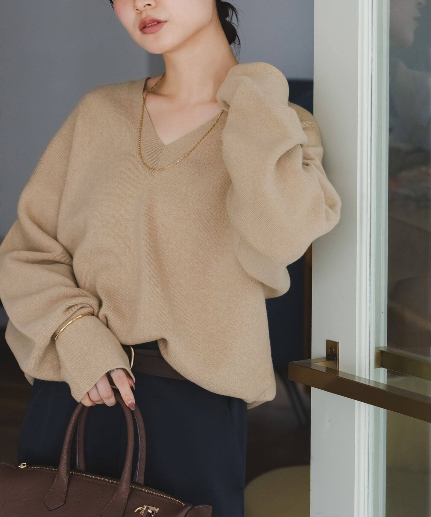 【新品・タグ付き】NobleのカシミヤMIXスムースVプルオーバー カシミヤMIX スムースVプルオーバー（ニット／セーター）｜NOBLE