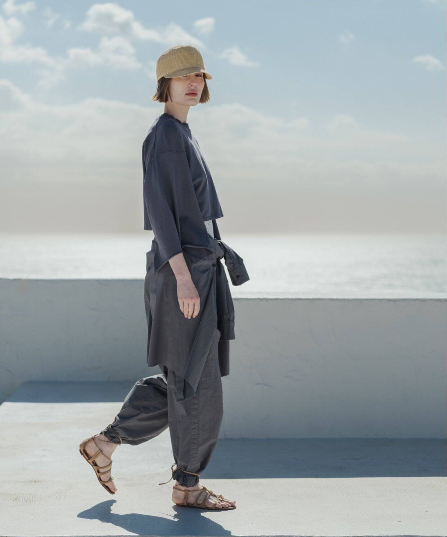 EVOLUTION ポンチョ（ニット／セーター）｜CALMER（カルメール）の通販