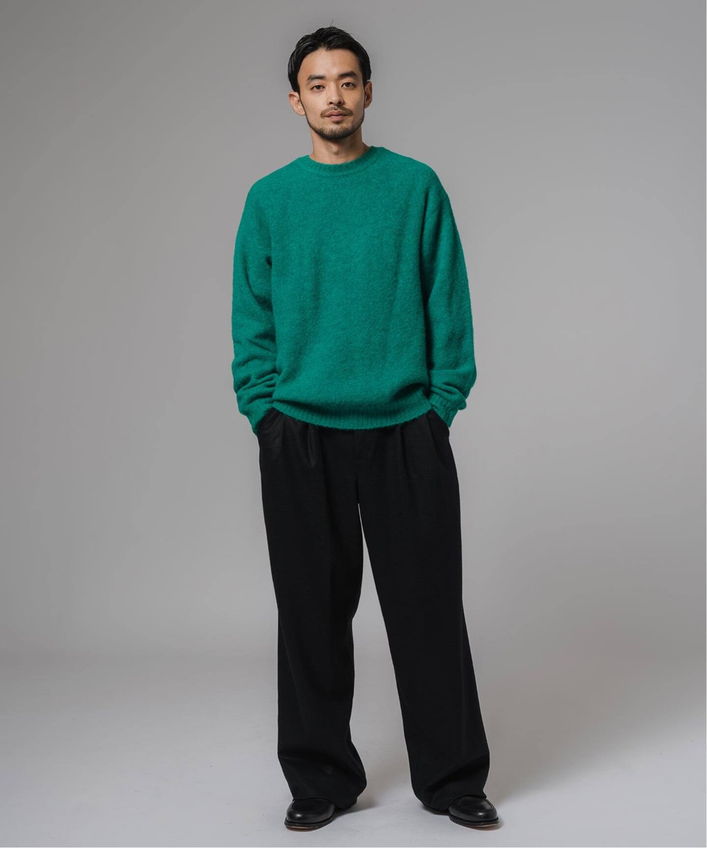 スリアルパカミックス クルーネックニット（ニット／セーター