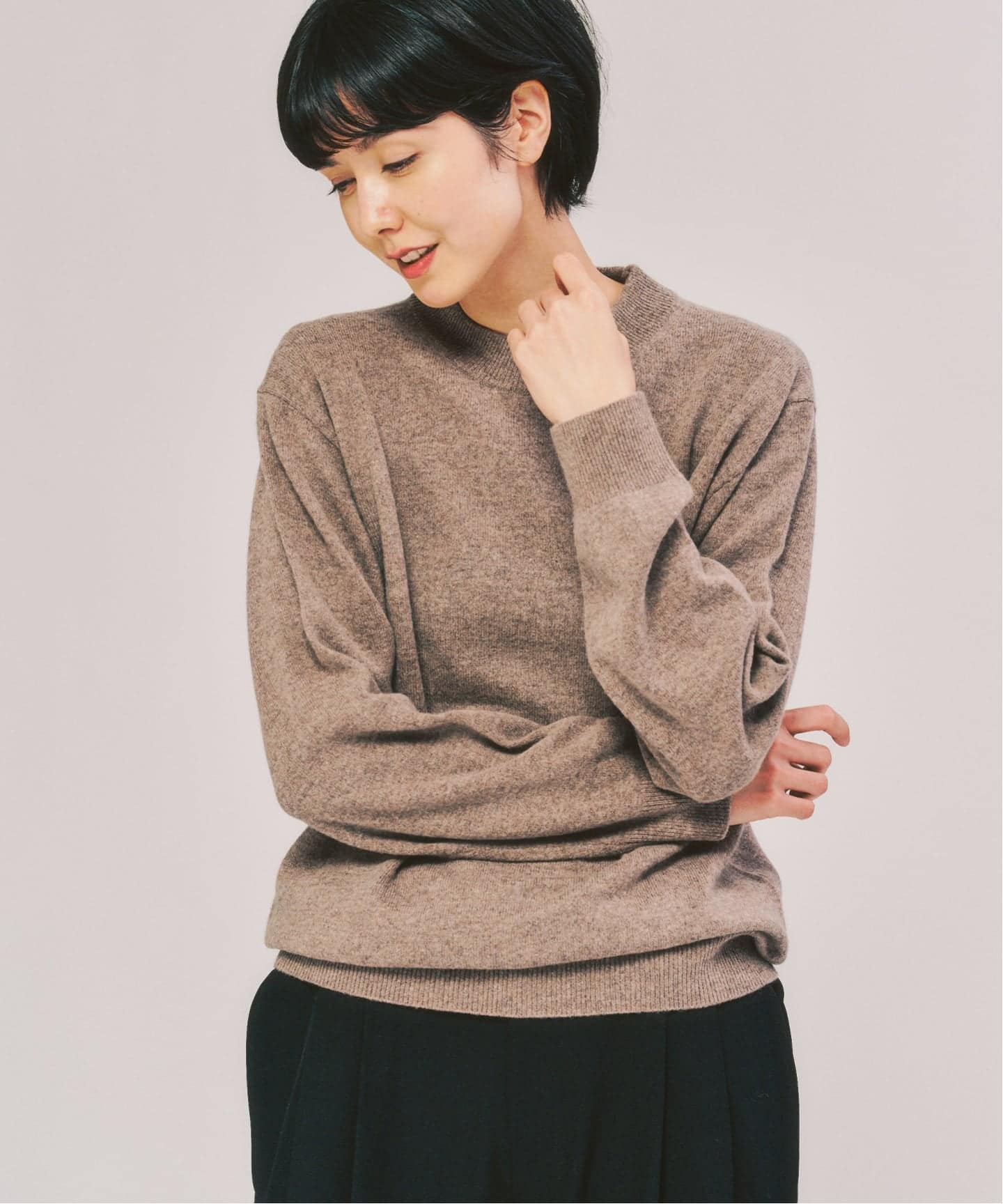 ウールカシミヤブレンド モックネック ニット ウールカシミヤブレンド モックネック ニット