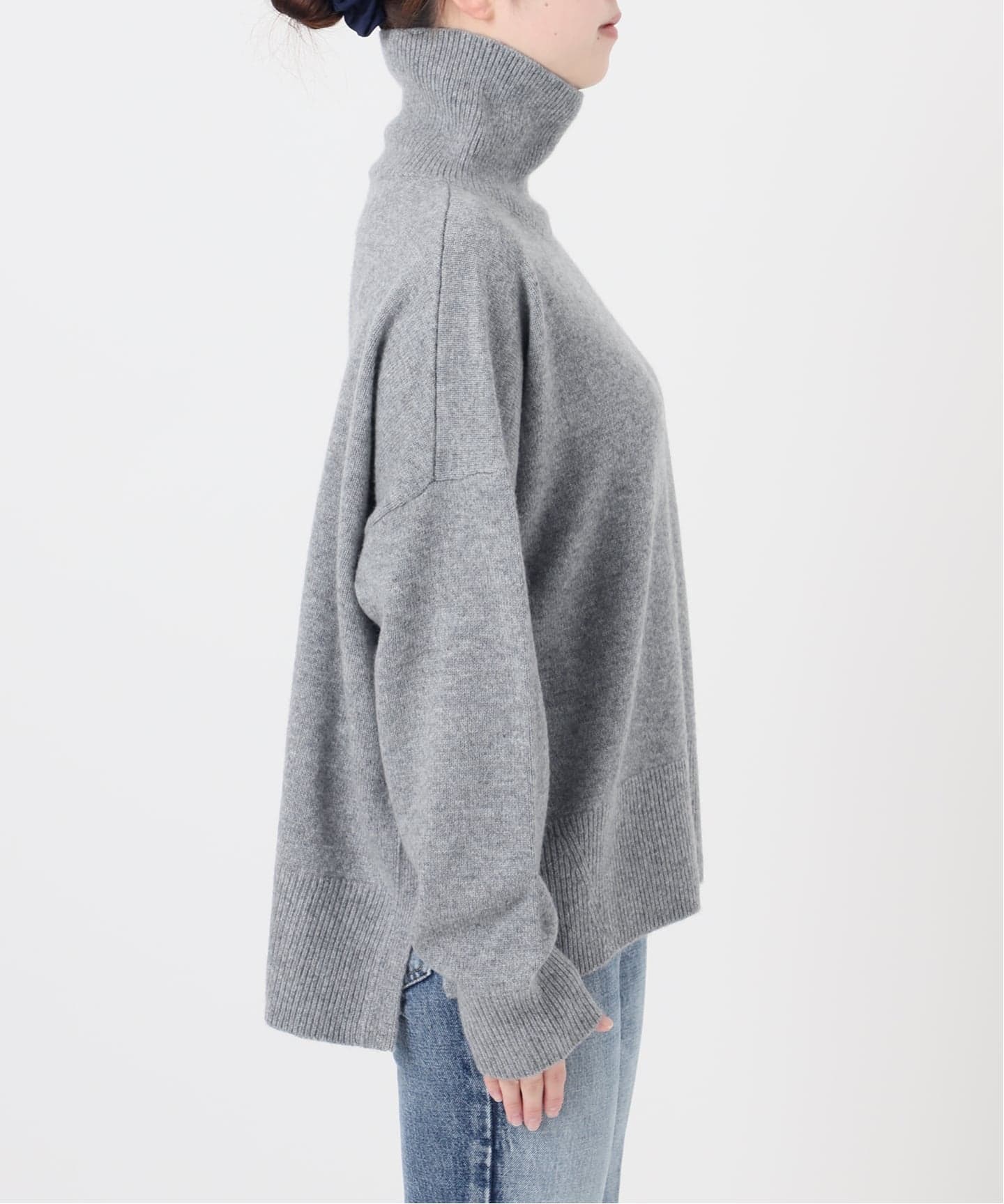 A&S cashmere ショートスリーブセーター　ライトグレー andme（アンドミー） ニット セーター ニュアンスウェーブ柄ショート丈