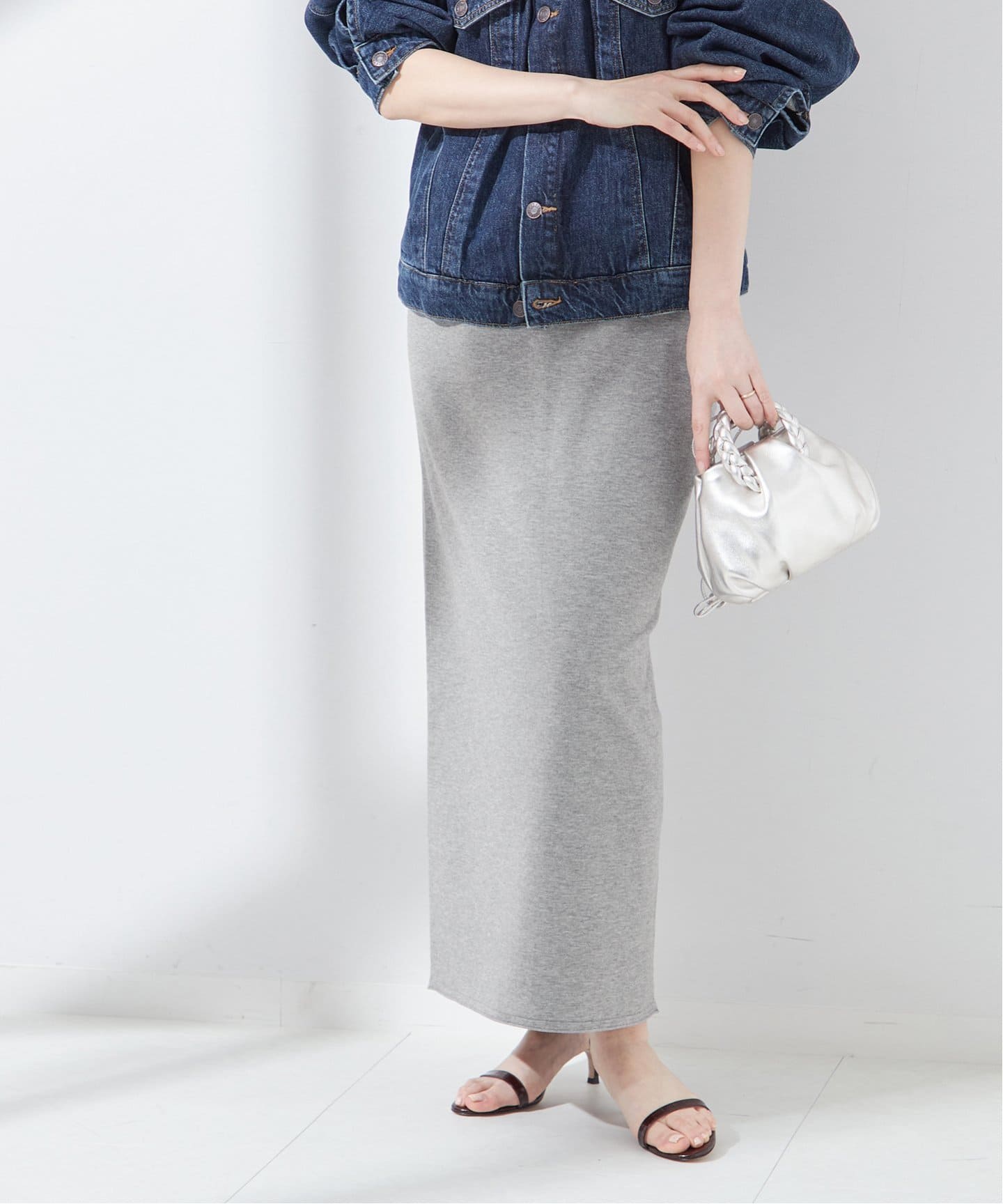 Deuxieme Classe CARIAGGI社　カシミヤニットロングスカート Deuxieme Classe CARIAGGI カシミヤ ニットロングスカート