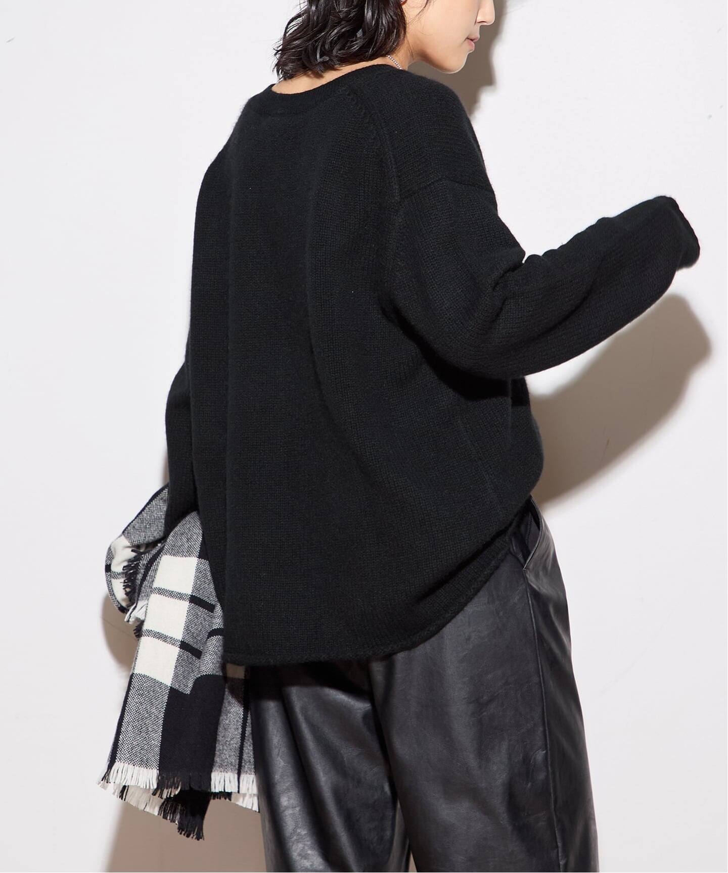 R2W/アールツーダブリュー】CECILY CASH LOOSE V NECK KN：ニット
