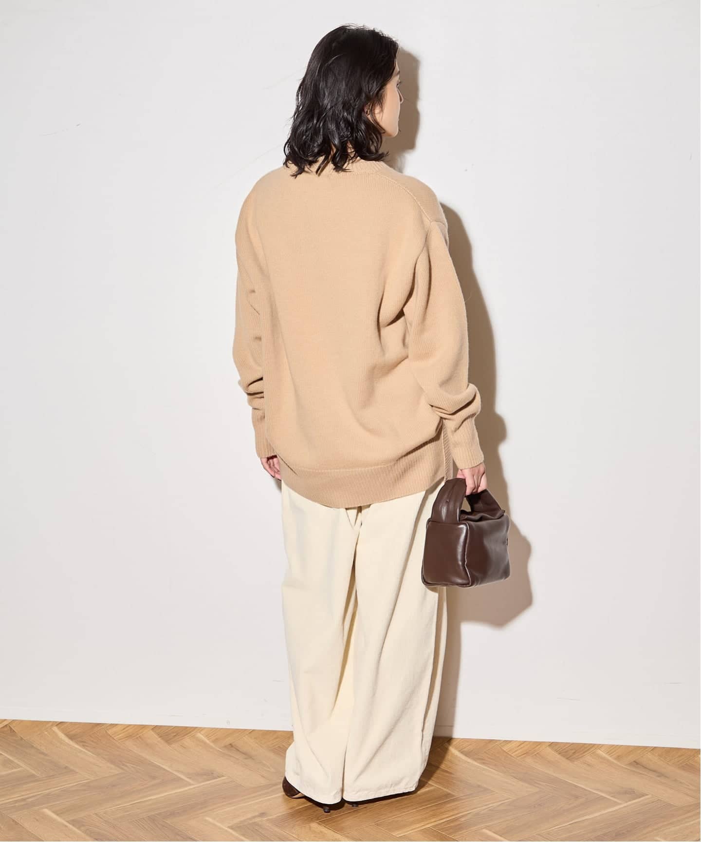 R2W/アールツーダブリュー】NICOLAS ROUND KN：ニット（ニット