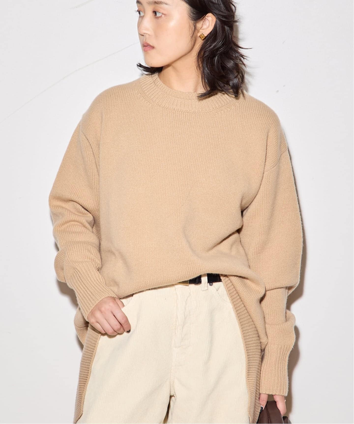 ⚠️かー⚠️reroom ニットセーター(ベージュ)＋セットアップ R2W/アールツーダブリュー】NICOLAS ROUND KN：ニット（ニット