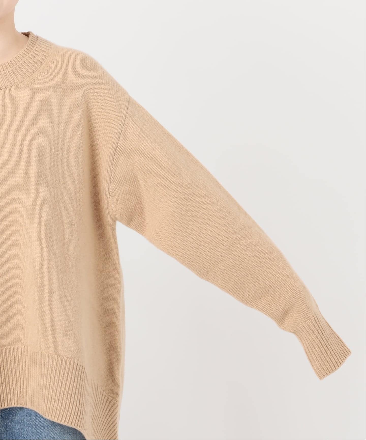 R2W/アールツーダブリュー】NICOLAS ROUND KN：ニット（ニット