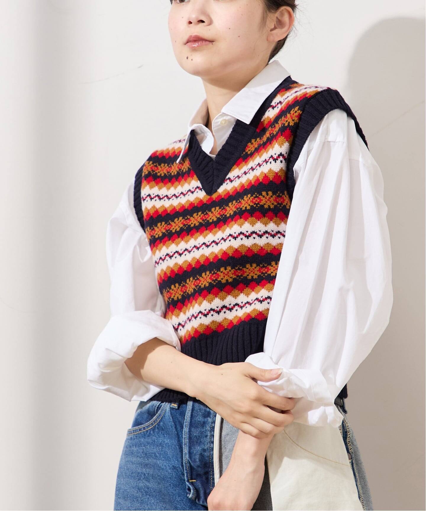 INSCRIRE /アンスクリア】Fairisle Tight Fit V Neck Vest：ベスト 