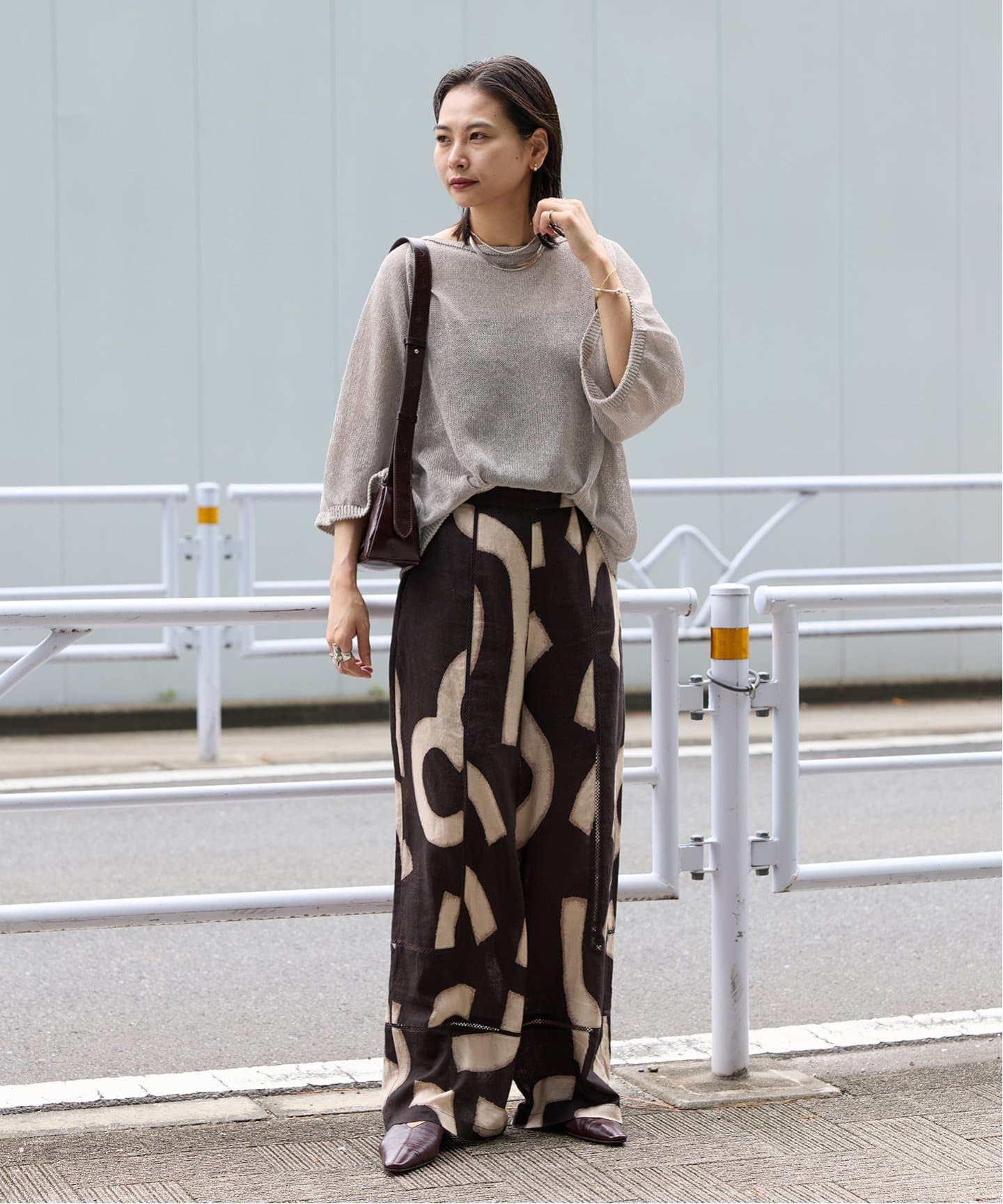 ペーパーヤーンサマールーズプルオーバー（ニット／セーター