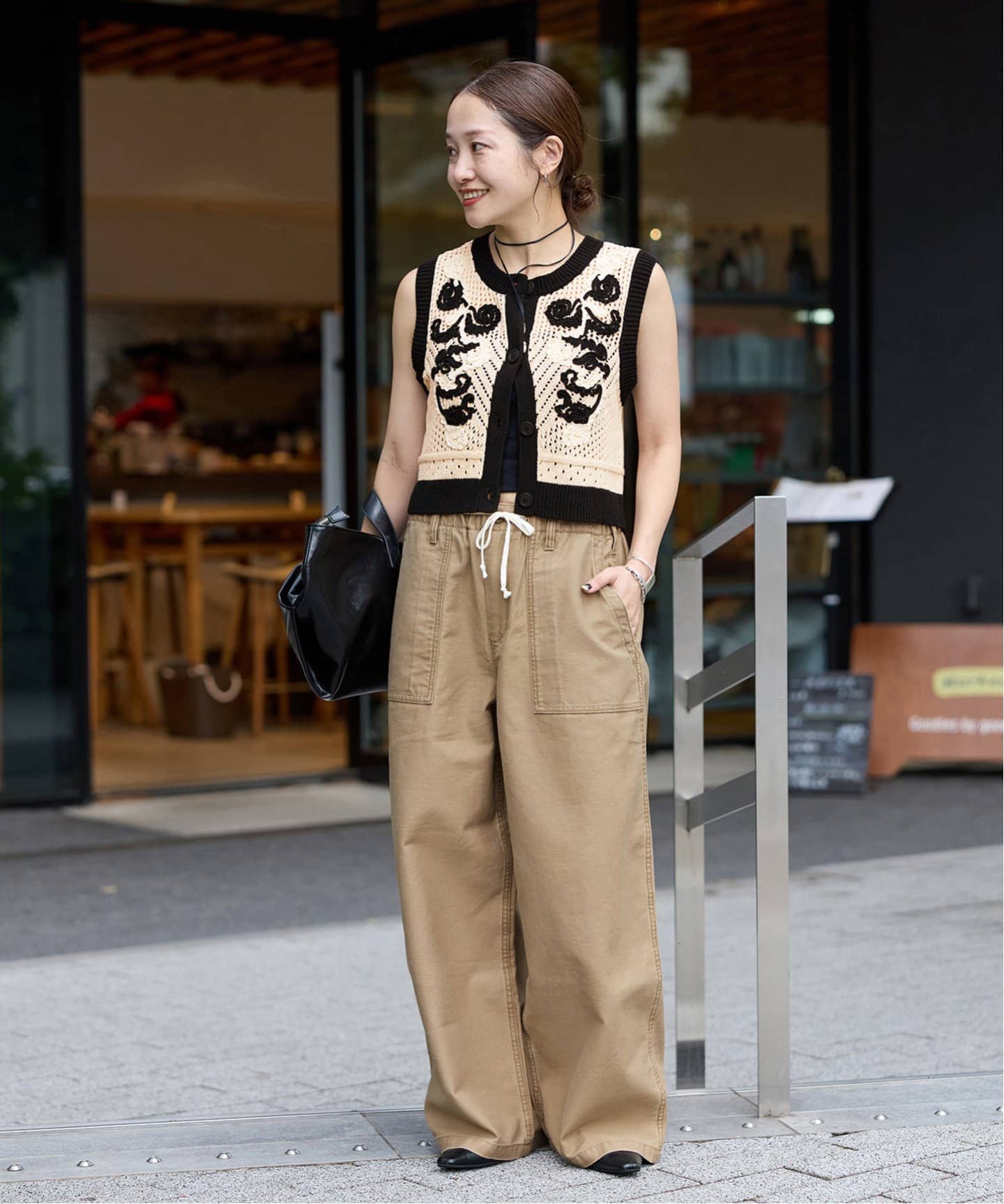 ベスト ジレ Flower Embroidered KNカーディガン レディース Flower Embroidered KNカーディガン（ベスト）｜JOURNAL