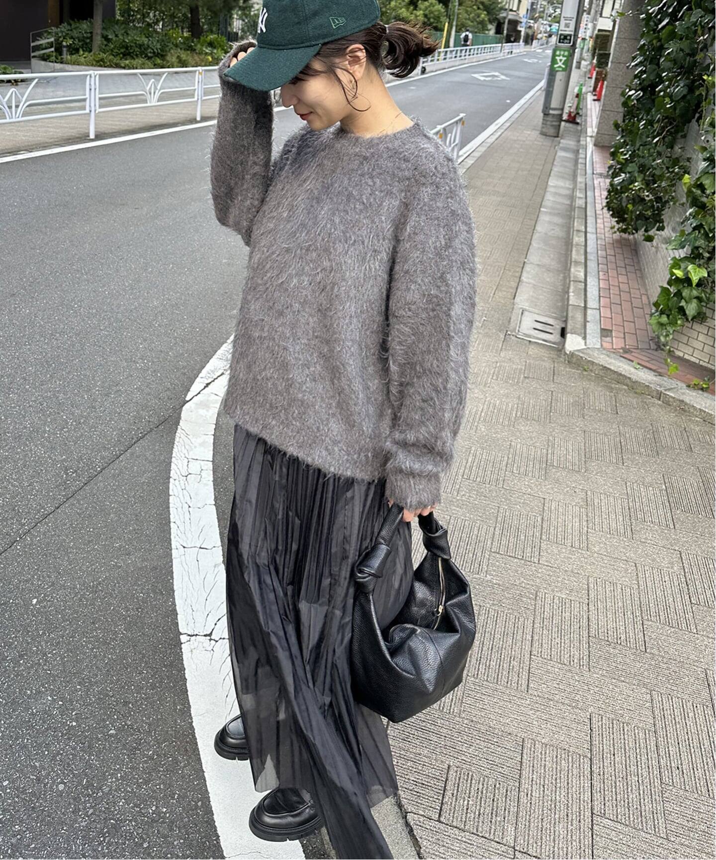 WEB限定追加2》シャギークルーネックプルオーバー（ニット／セーター