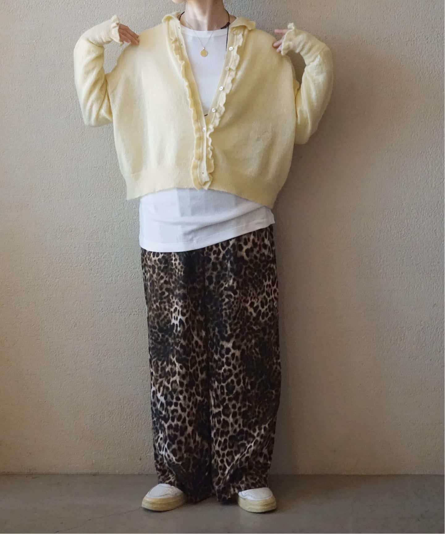 モヘヤMIX フリルカラーカーディガン（カーディガン）｜journal