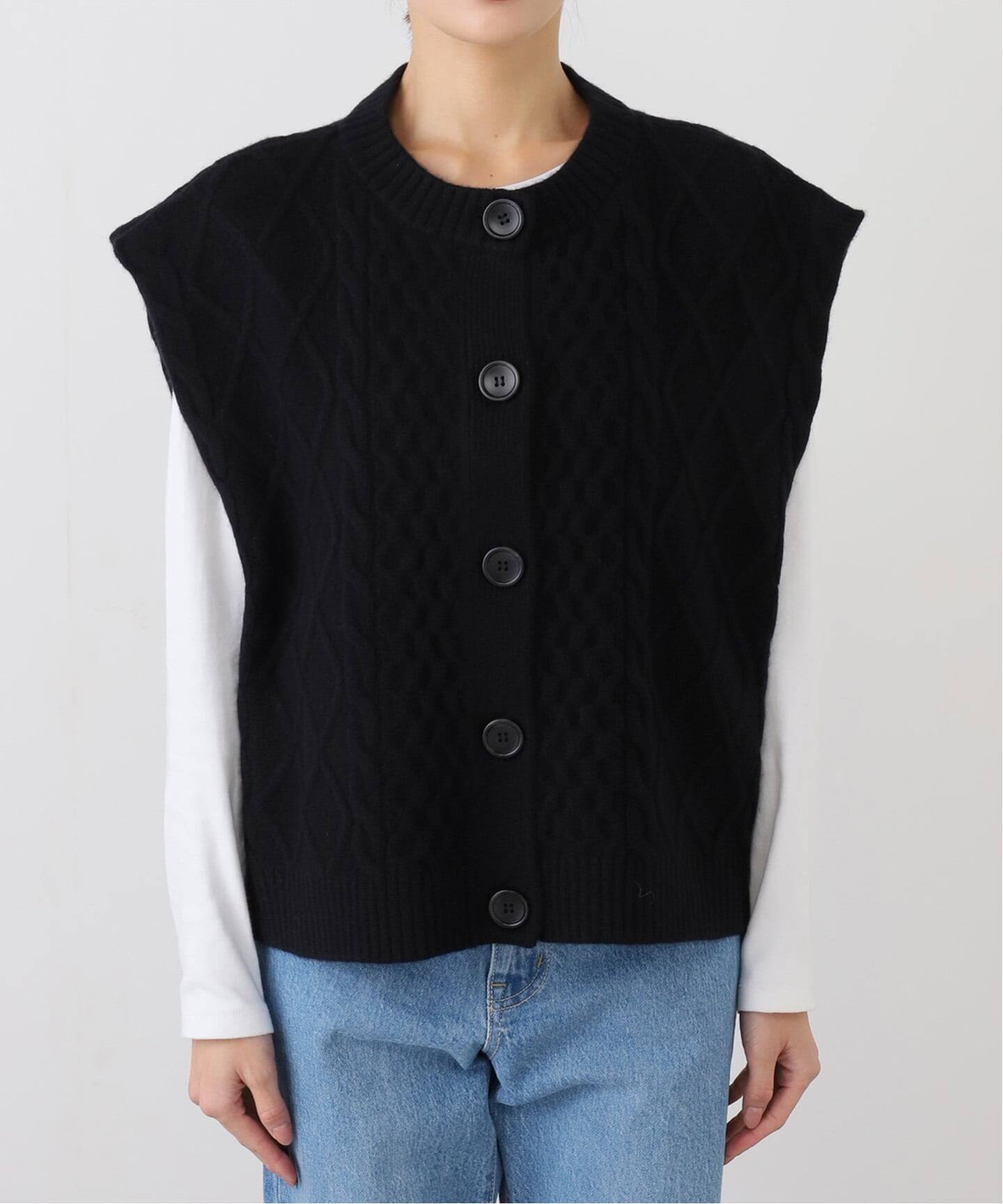 ジャーナルスタンダードラックス アランアミ クルーネックベスト ブラック ウール JOURNAL STANDARD LUXE（ジャーナルスタンダード ラックス）の