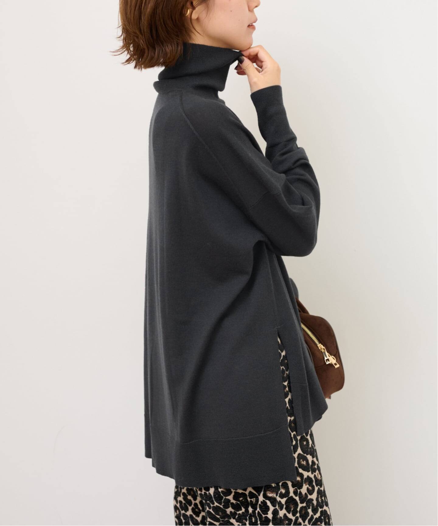 WEB限定追加 / 新色》BiellaYarnワイドタートルネック（ニット