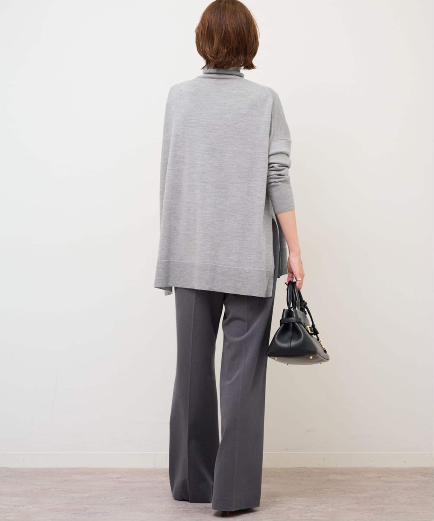 WEB限定追加 / 新色》BiellaYarnワイドタートルネック（ニット