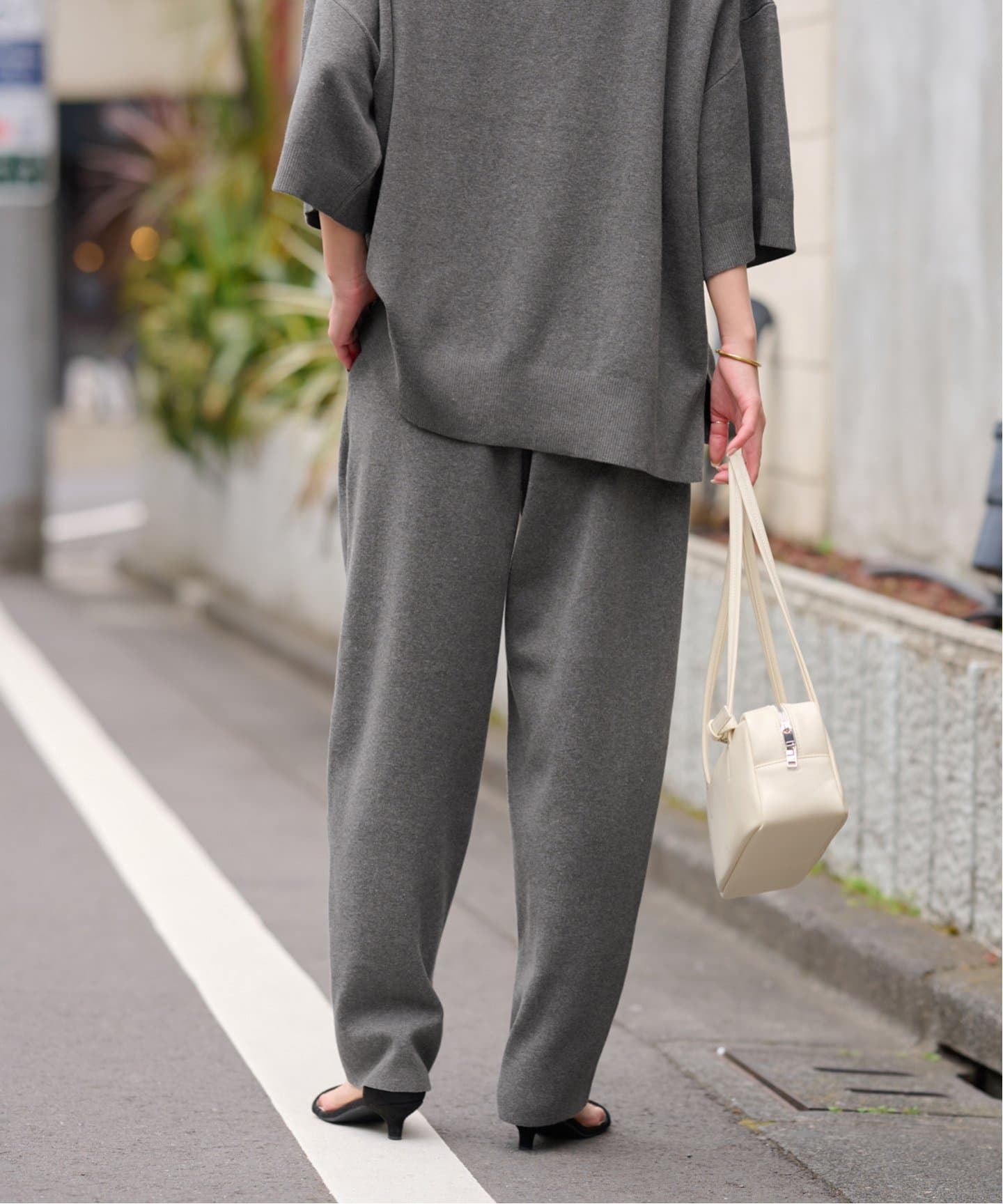 サイドライントラックパンツ（ジャージ／トラックパンツ