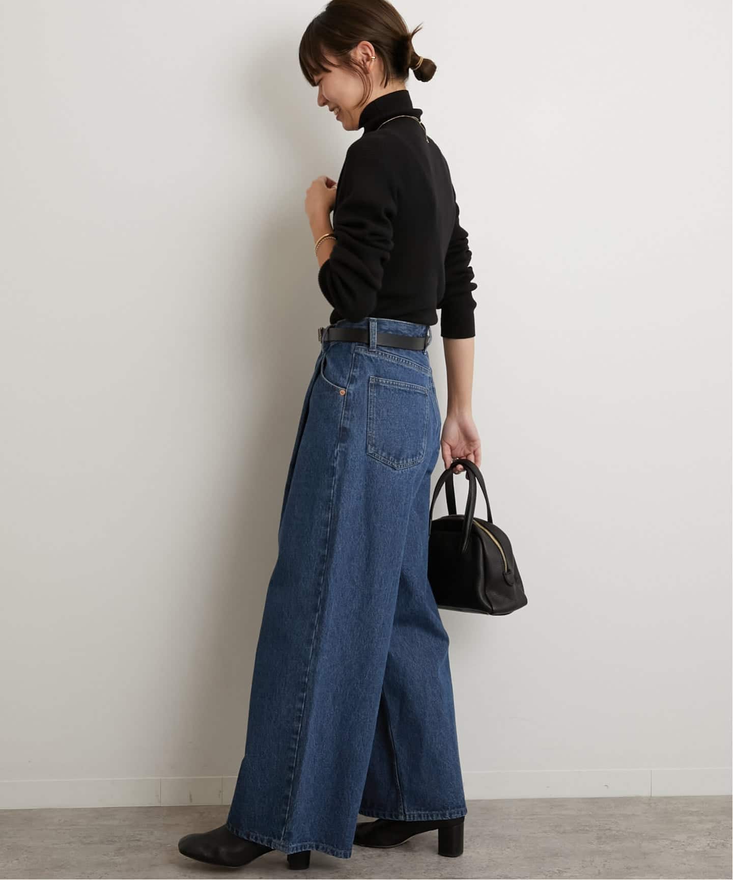 WEB限定追加 / 新色》スイスオーガニックコットンタートルネックプル