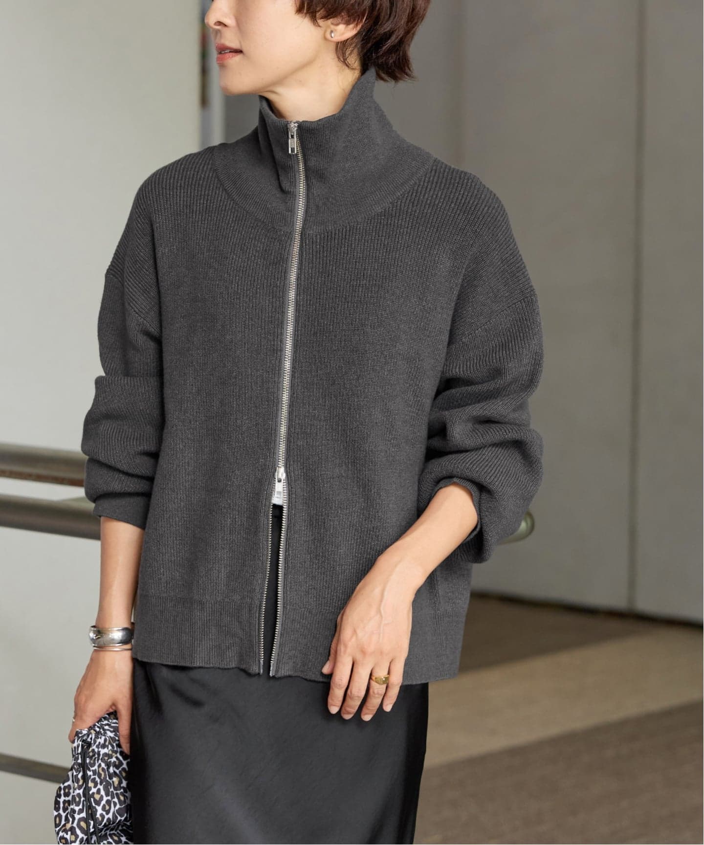 レリューム ダブルジップブルゾン　2024 グレー レリューム ダブルジップブルゾン 2024 グレー