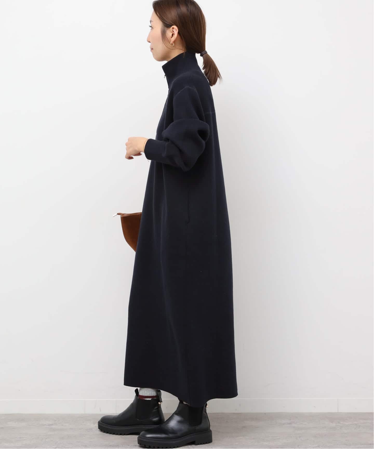 WEB限定追加》スウェットライクハーフジップワンピース（ニット