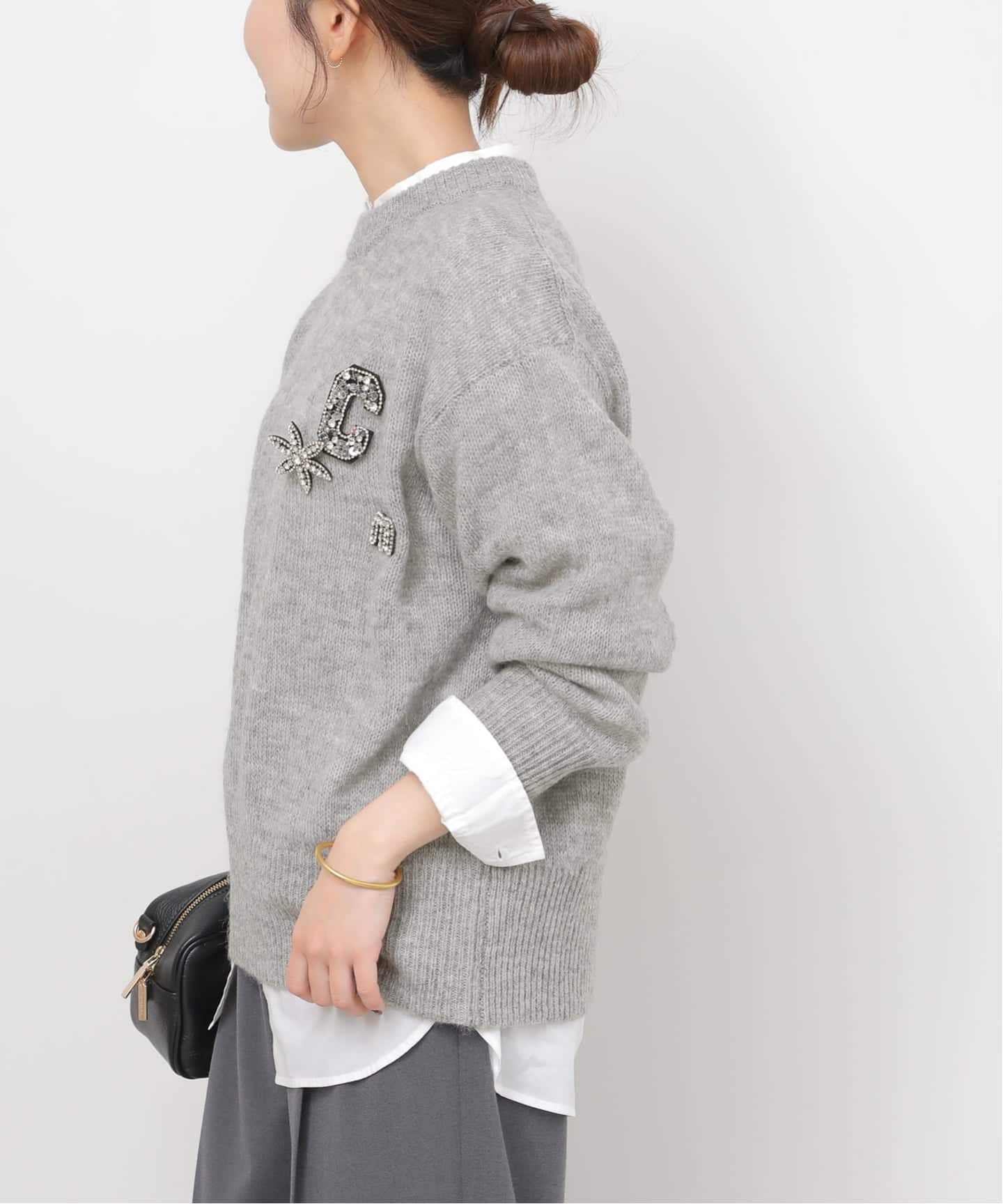 ブローチ付き］ブローチセットプルオーバー（ニット／セーター