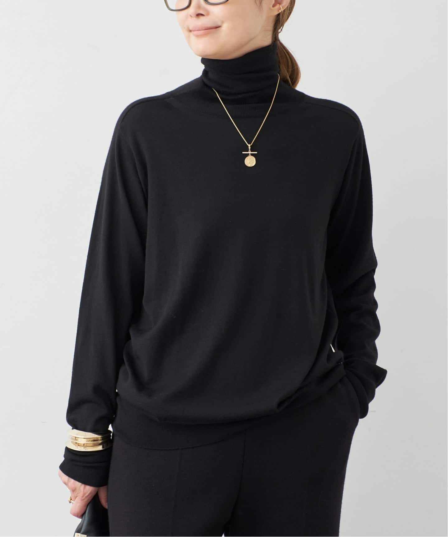 ▼ドゥーズィエムクラス ドロップショルダー リブ タートルネック プルオーバー Deuxieme Classe（ドゥーズィエムクラス）の「*Cropped